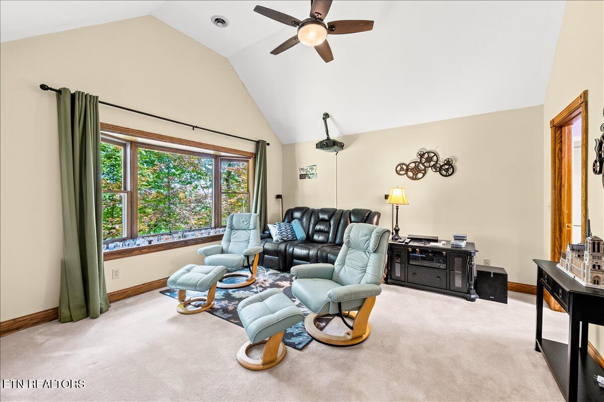 646 Hilltop Drive Jacksboro TN 37757