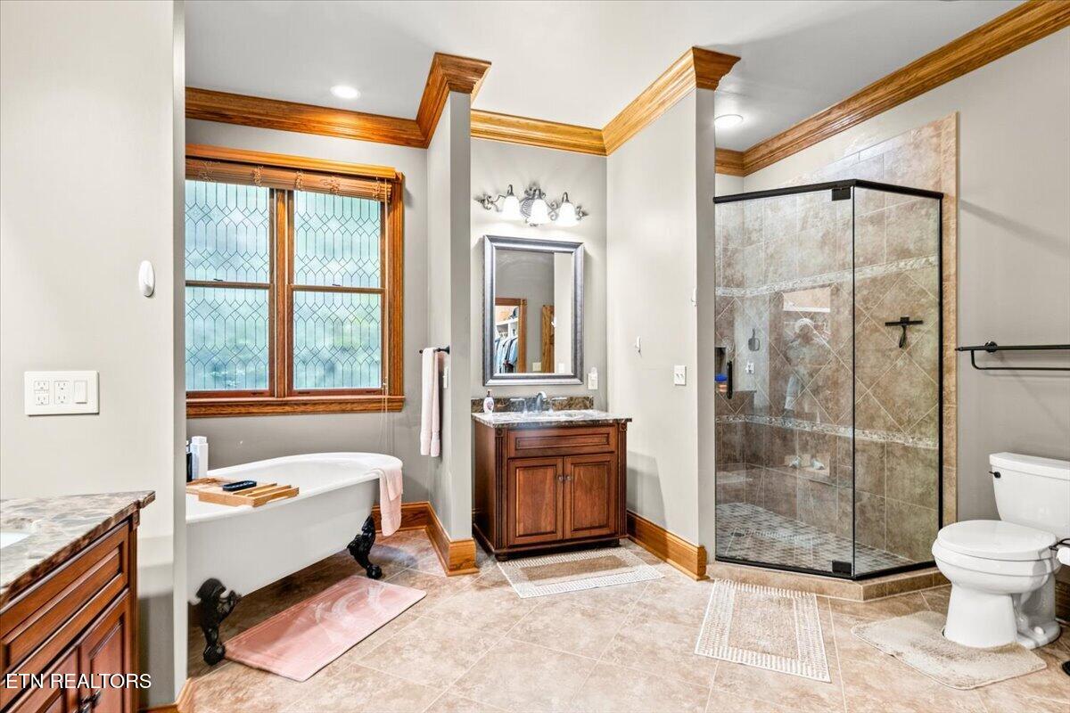 646 Hilltop Drive Jacksboro TN 37757