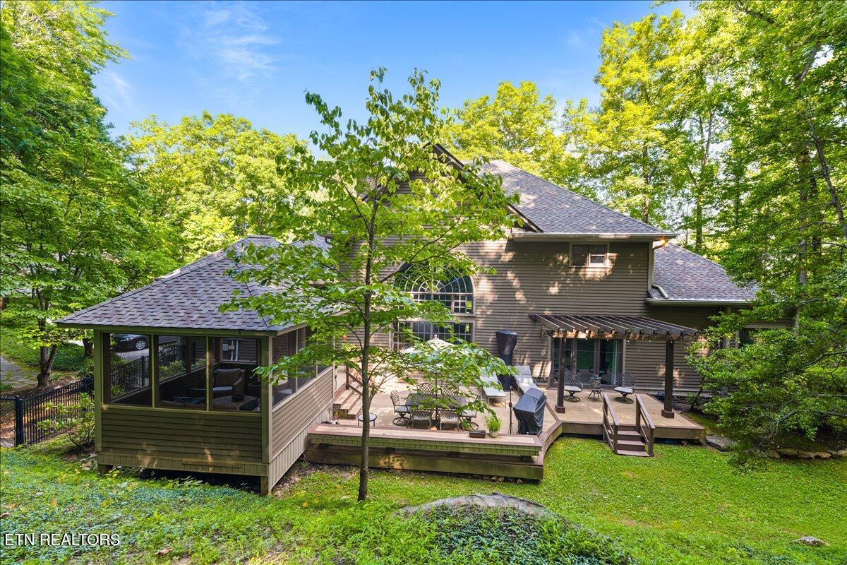 646 Hilltop Drive Jacksboro TN 37757