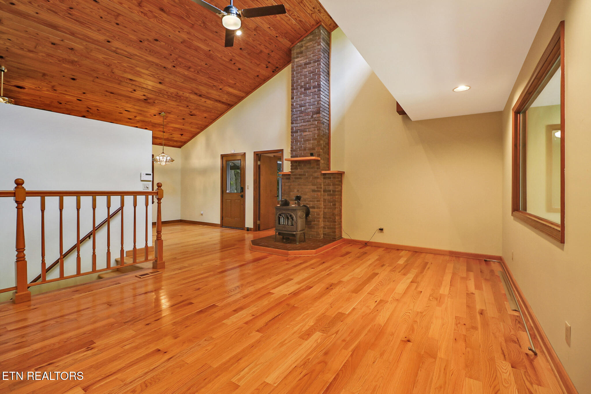 222 Foxfire Lane Kingston TN 37763