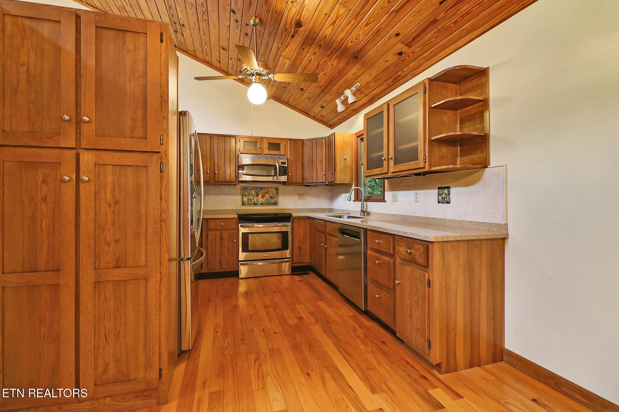 222 Foxfire Lane Kingston TN 37763