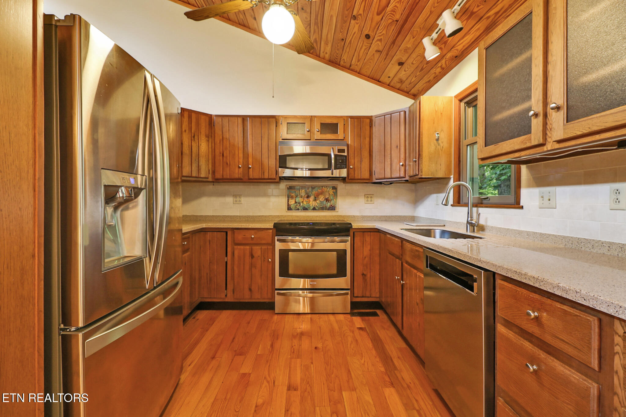 222 Foxfire Lane Kingston TN 37763