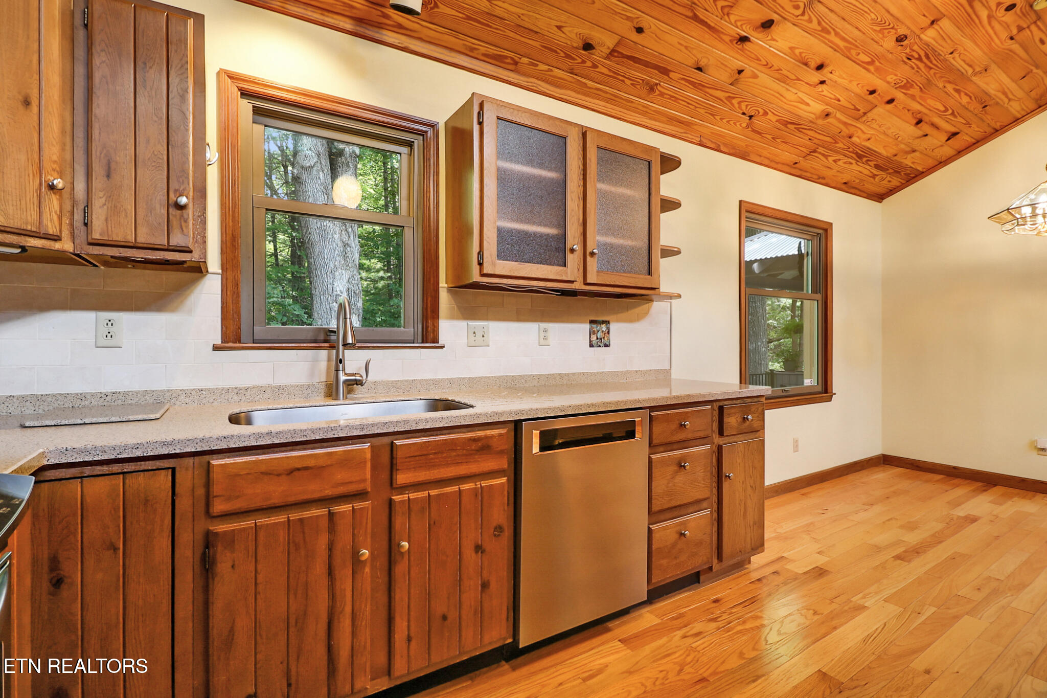 222 Foxfire Lane Kingston TN 37763