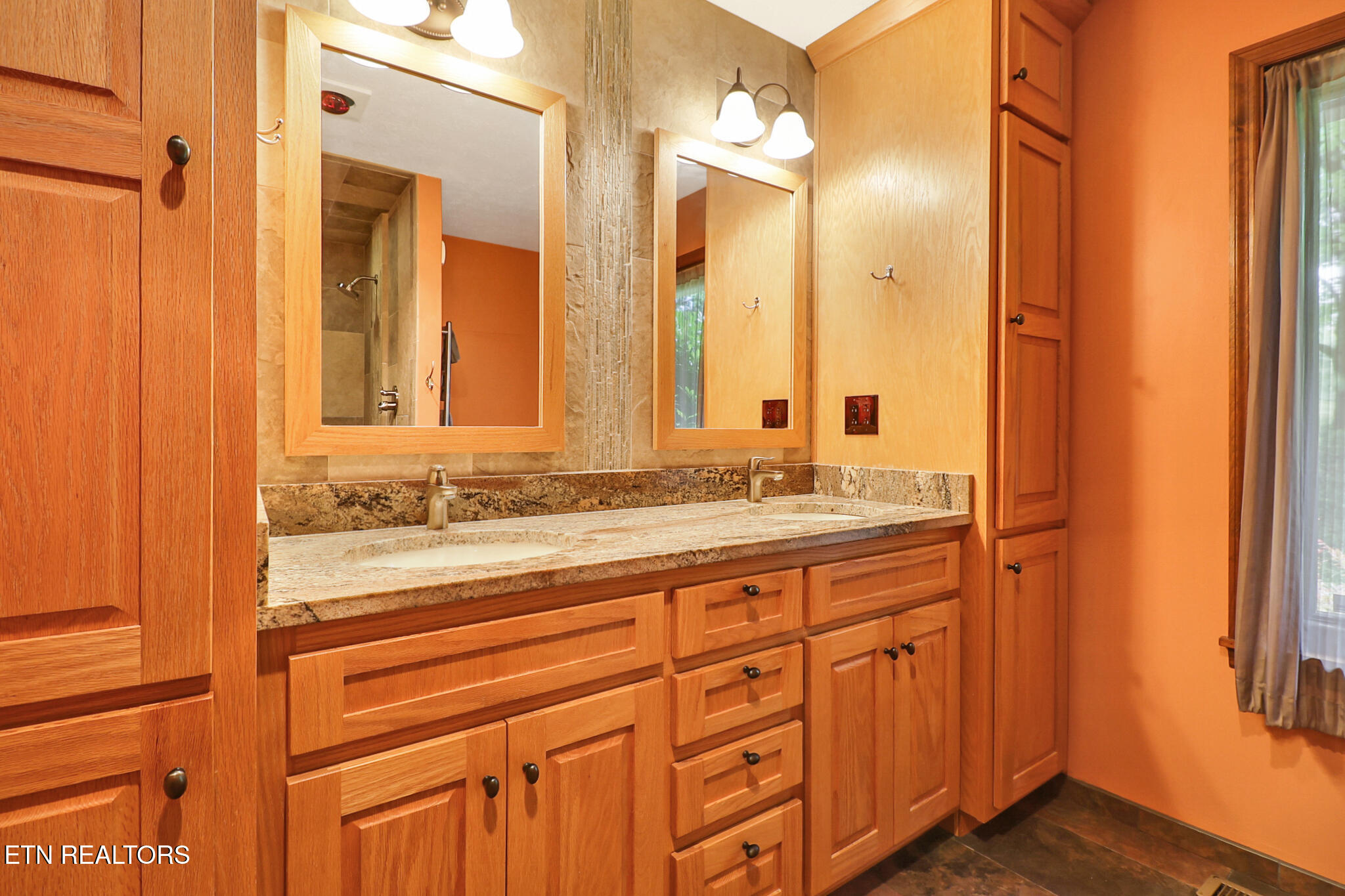 222 Foxfire Lane Kingston TN 37763