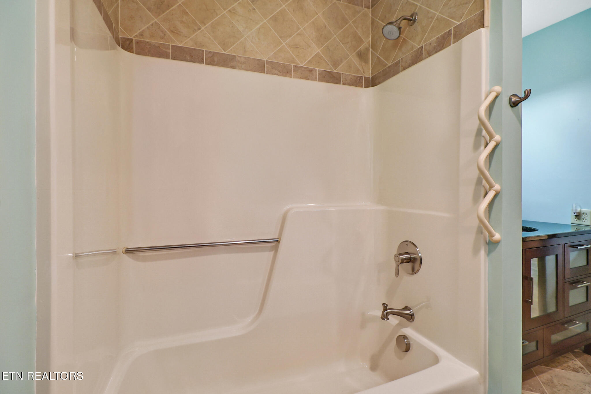222 Foxfire Lane Kingston TN 37763