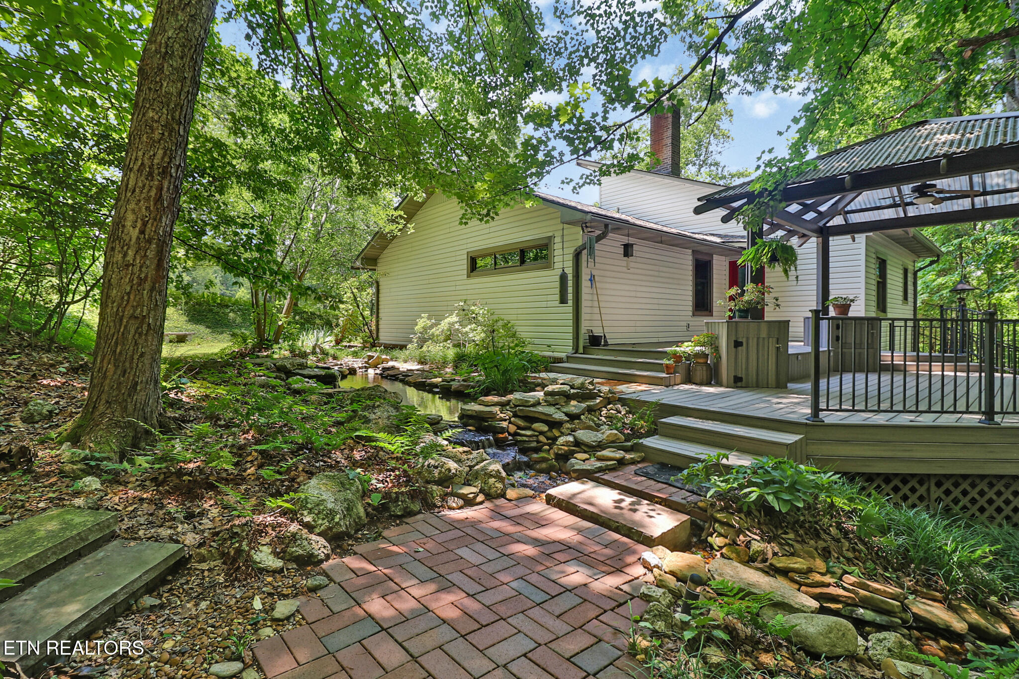 222 Foxfire Lane Kingston TN 37763