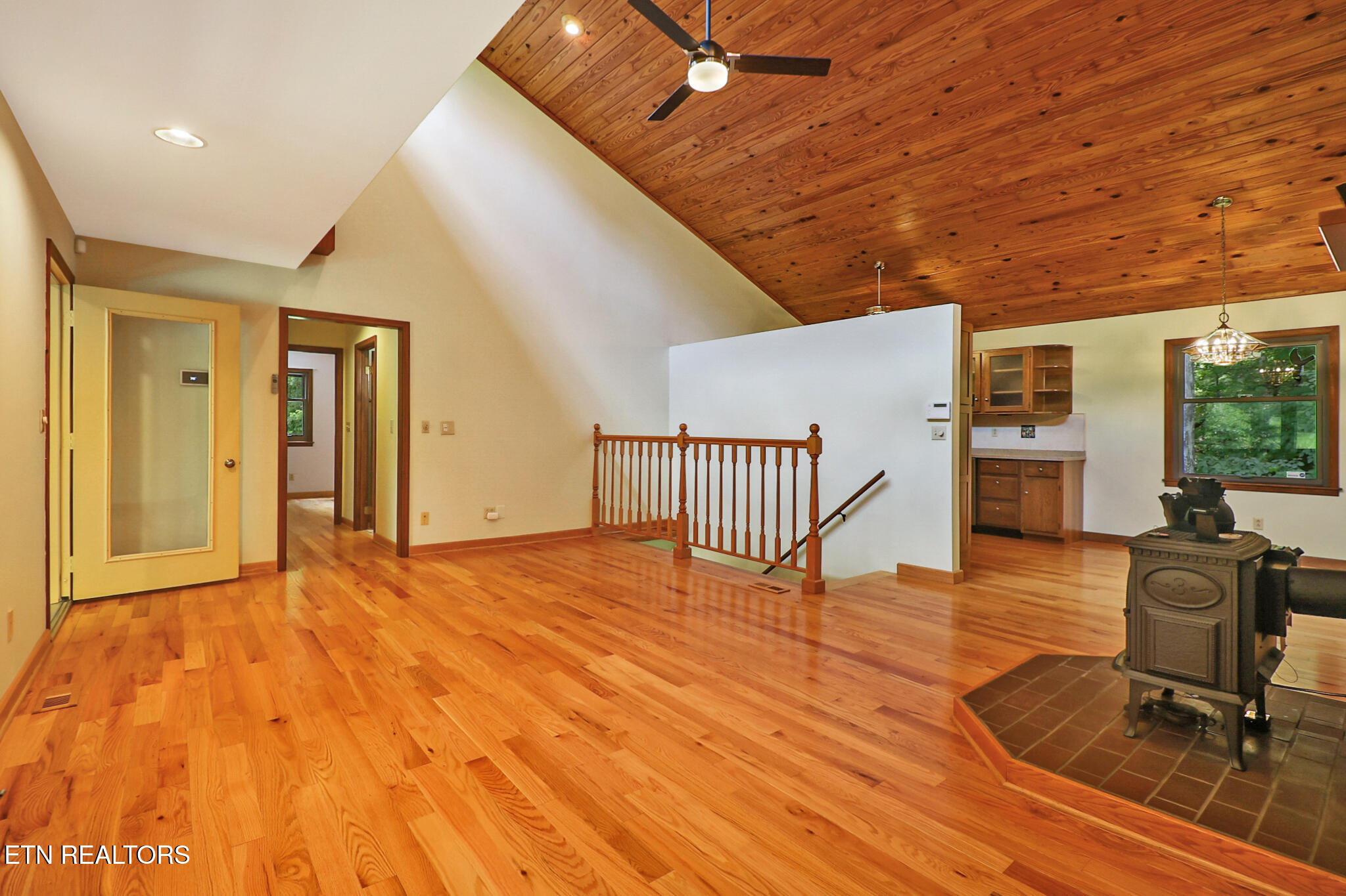 222 Foxfire Lane Kingston TN 37763