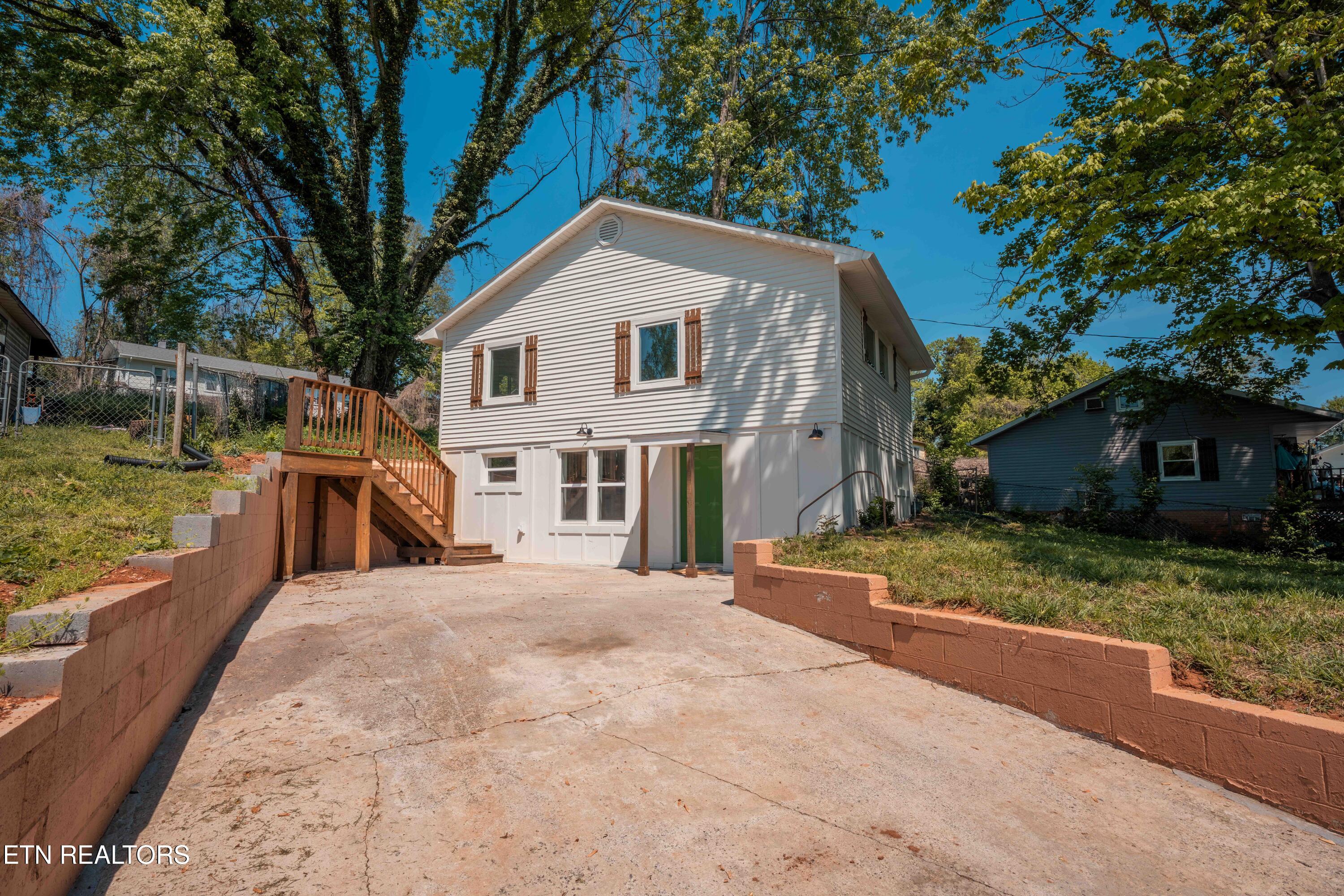 106 Wainwright Road Oak Ridge TN 37830
