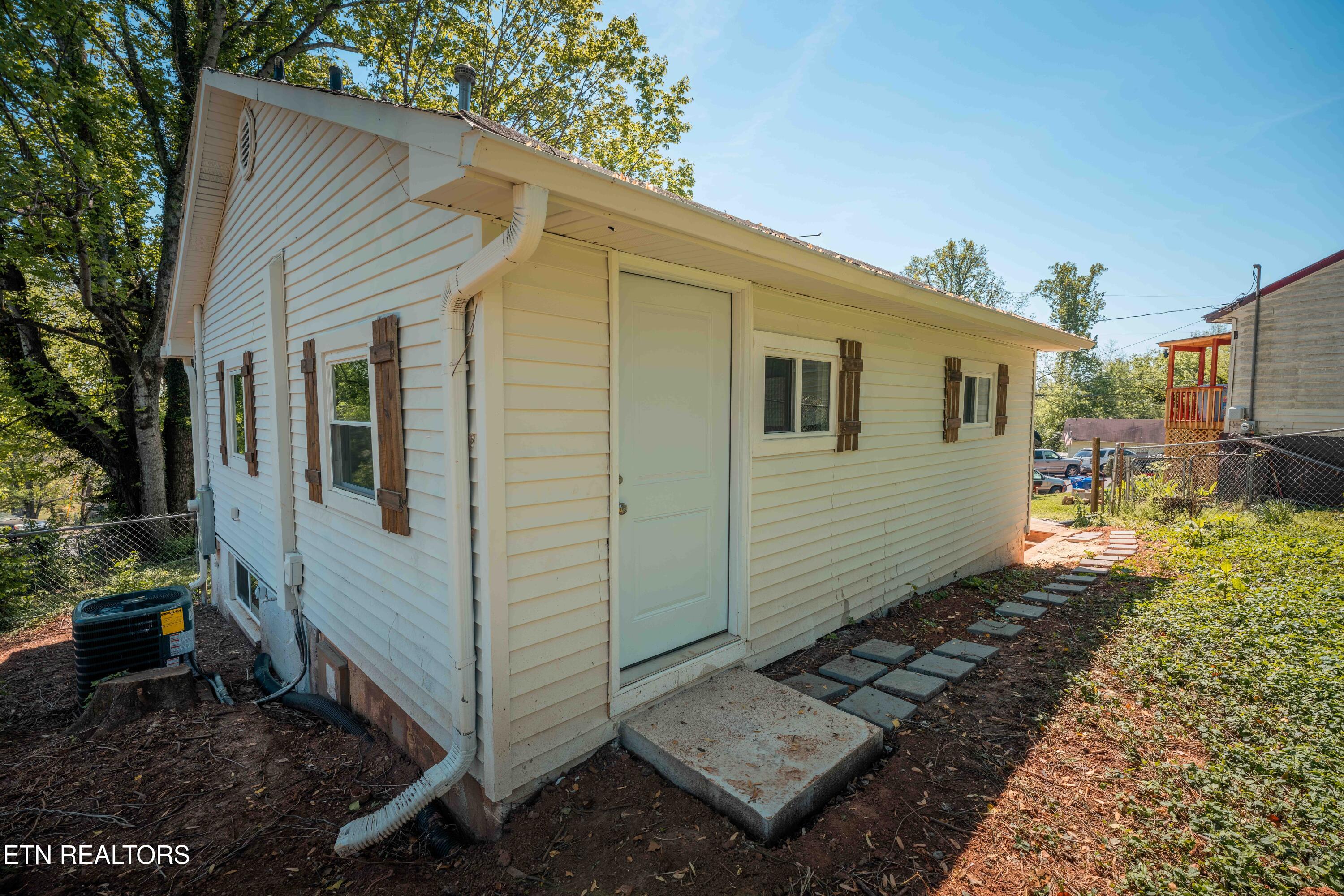 106 Wainwright Road Oak Ridge TN 37830