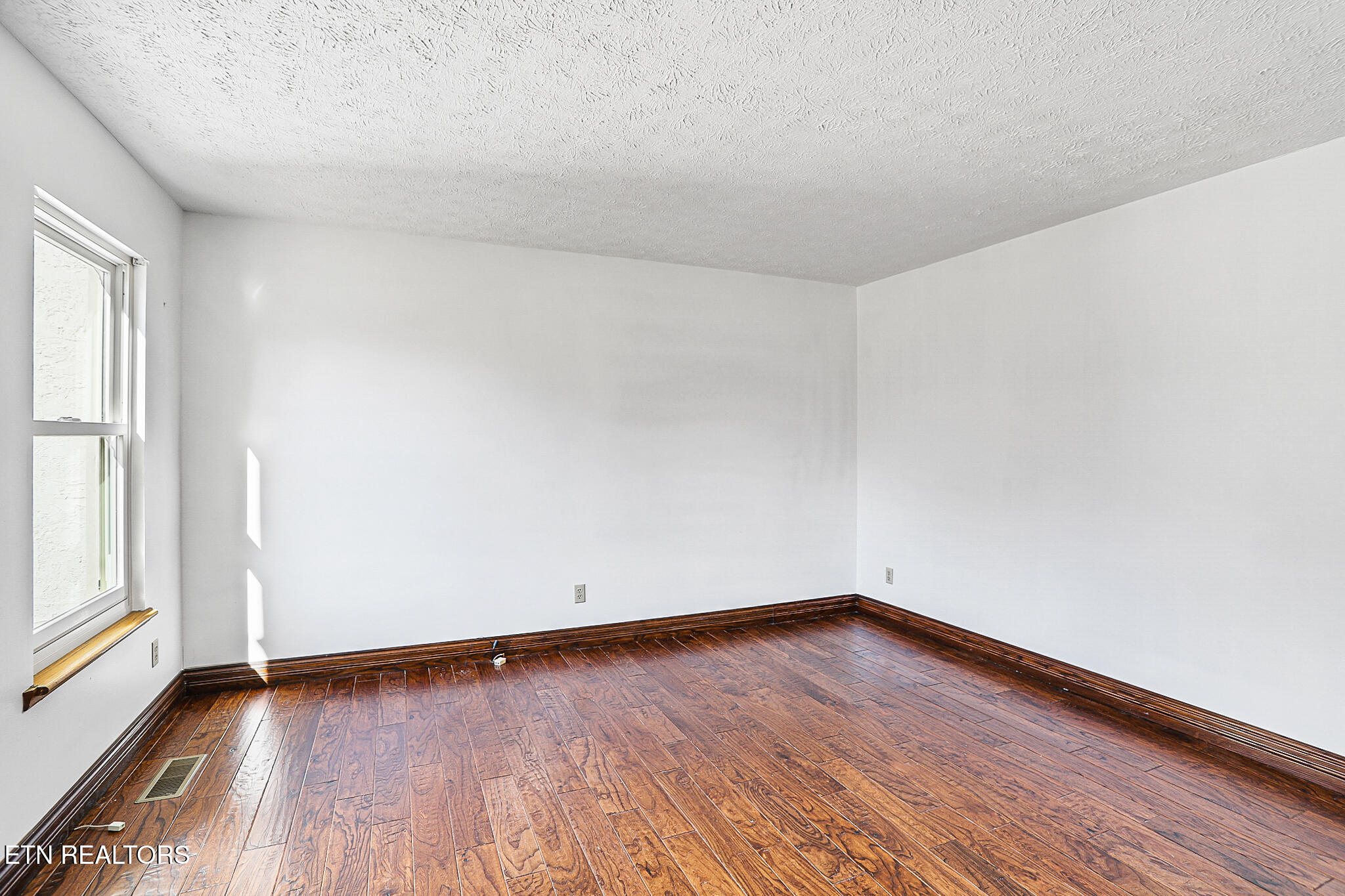 7024 Chartwell Road Knoxville TN 37931