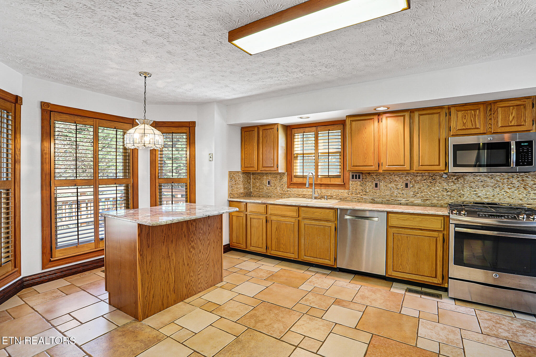 7024 Chartwell Road Knoxville TN 37931