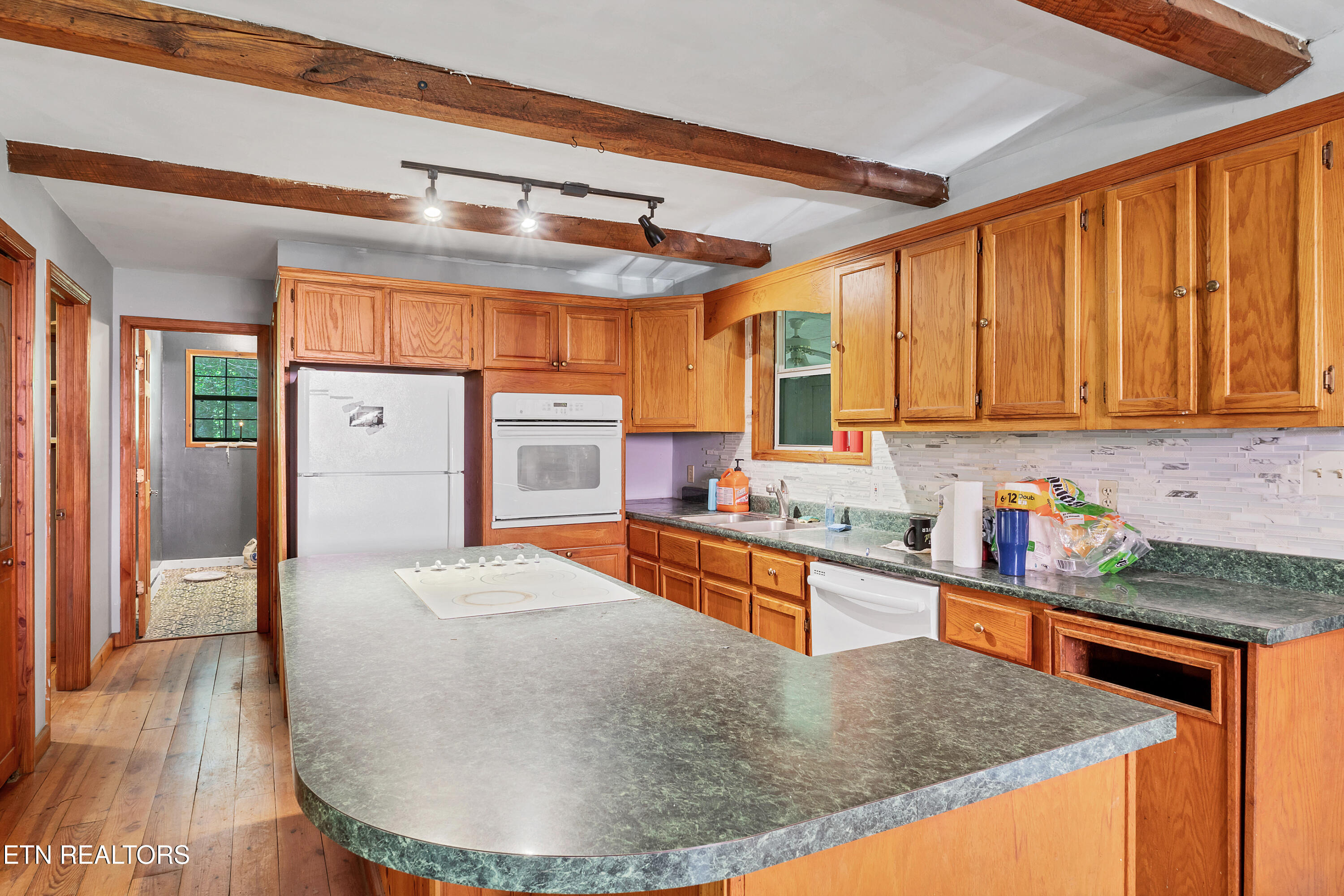 297 Dockery Road Tellico Plains TN 37385