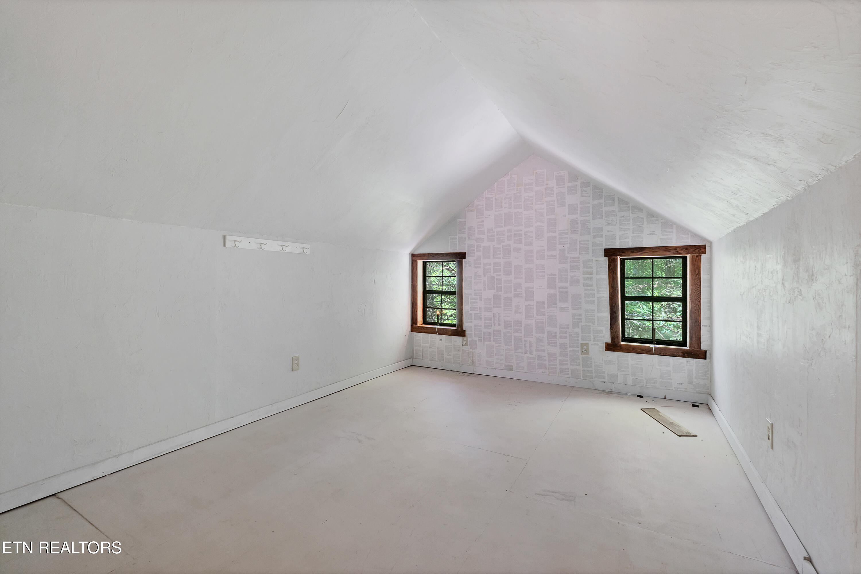 297 Dockery Road Tellico Plains TN 37385