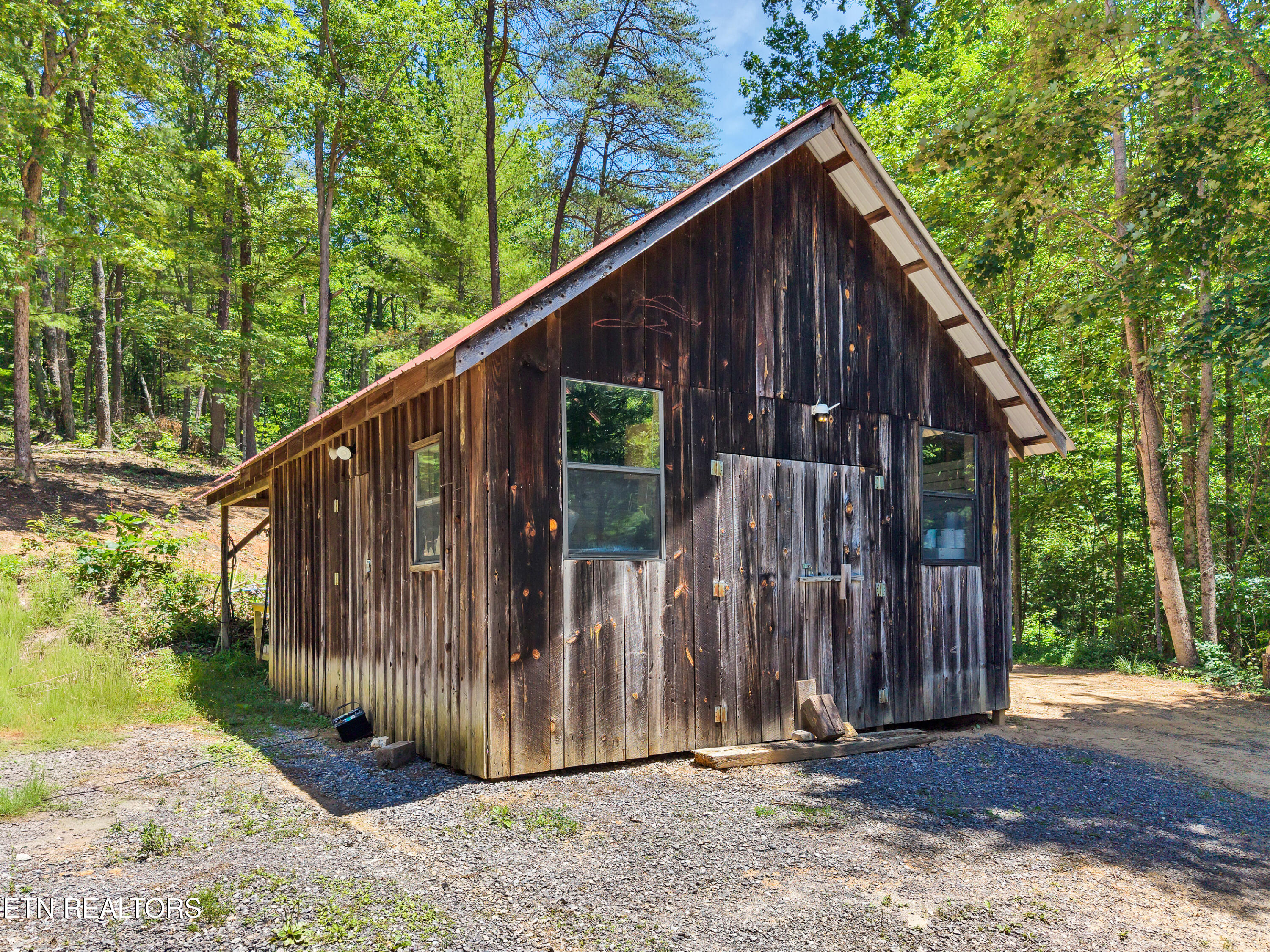 297 Dockery Road Tellico Plains TN 37385