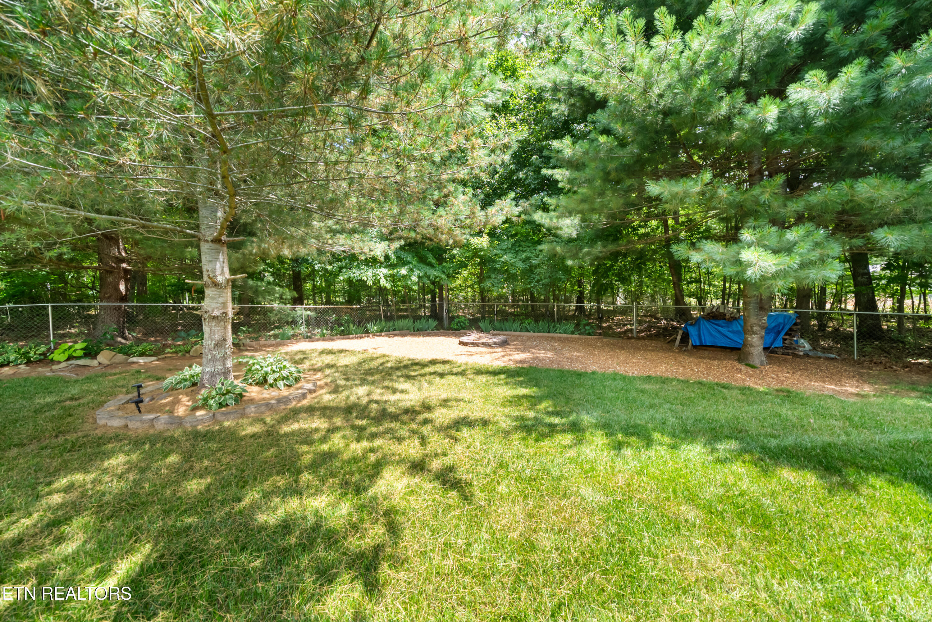 7003 Chief White Eagle Lane Crossville TN 38572