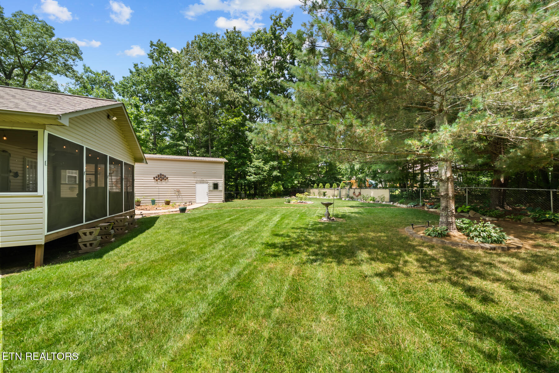 7003 Chief White Eagle Lane Crossville TN 38572