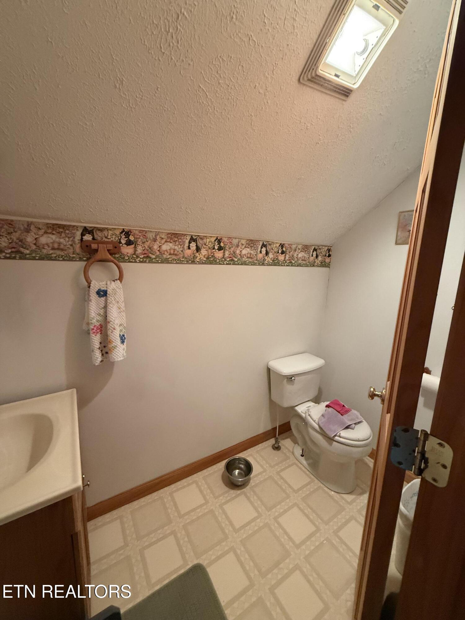 1509 Vista Drive Monterey TN 38574