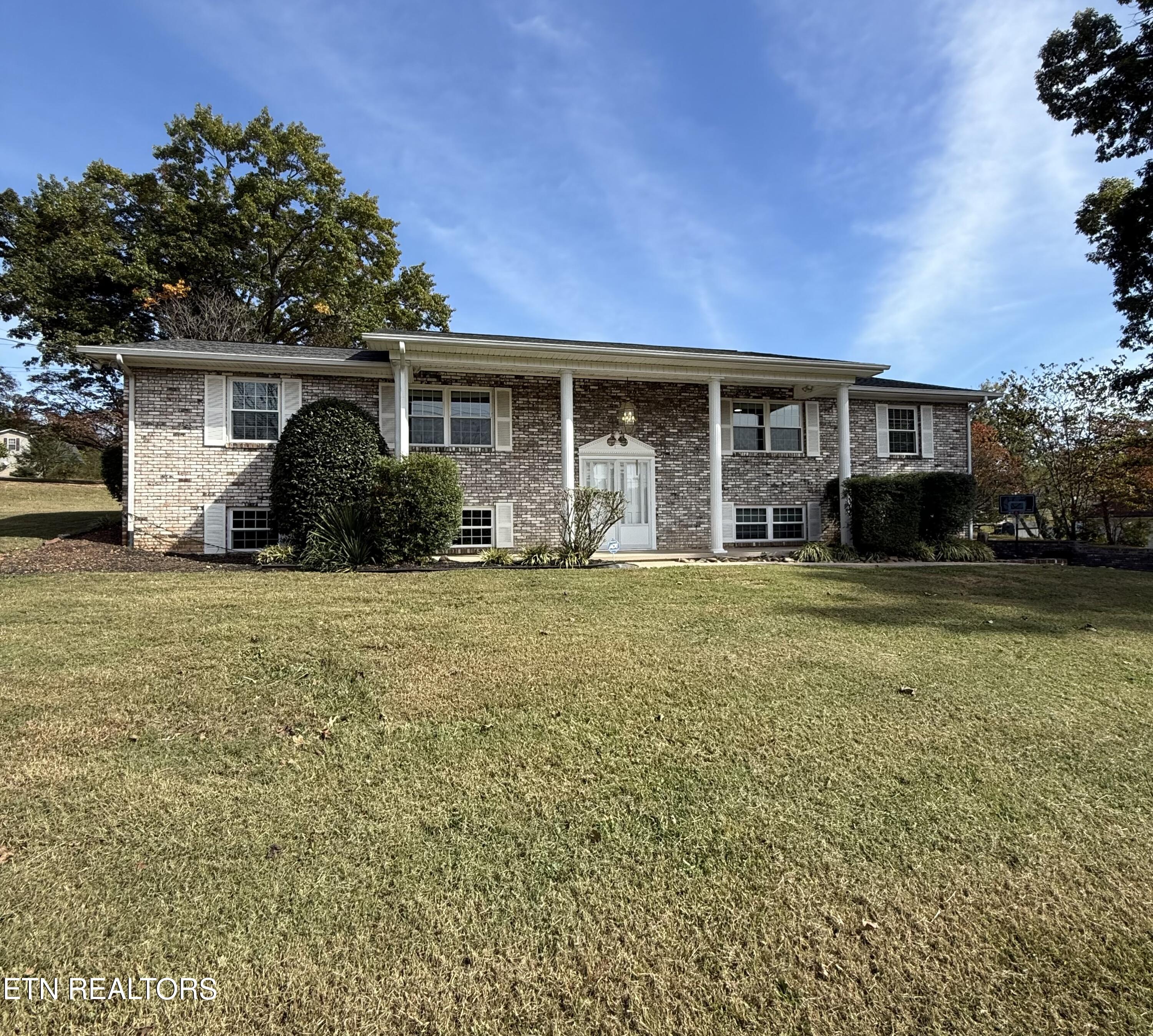 2112 Spring Hill Road Knoxville TN 37914