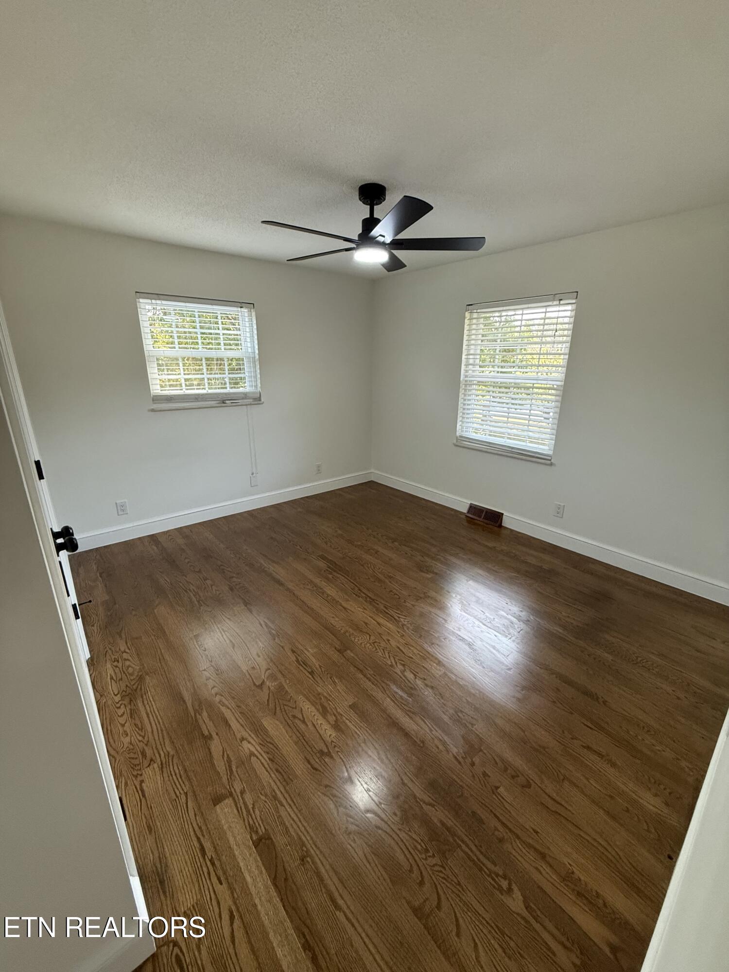 2112 Spring Hill Road Knoxville TN 37914