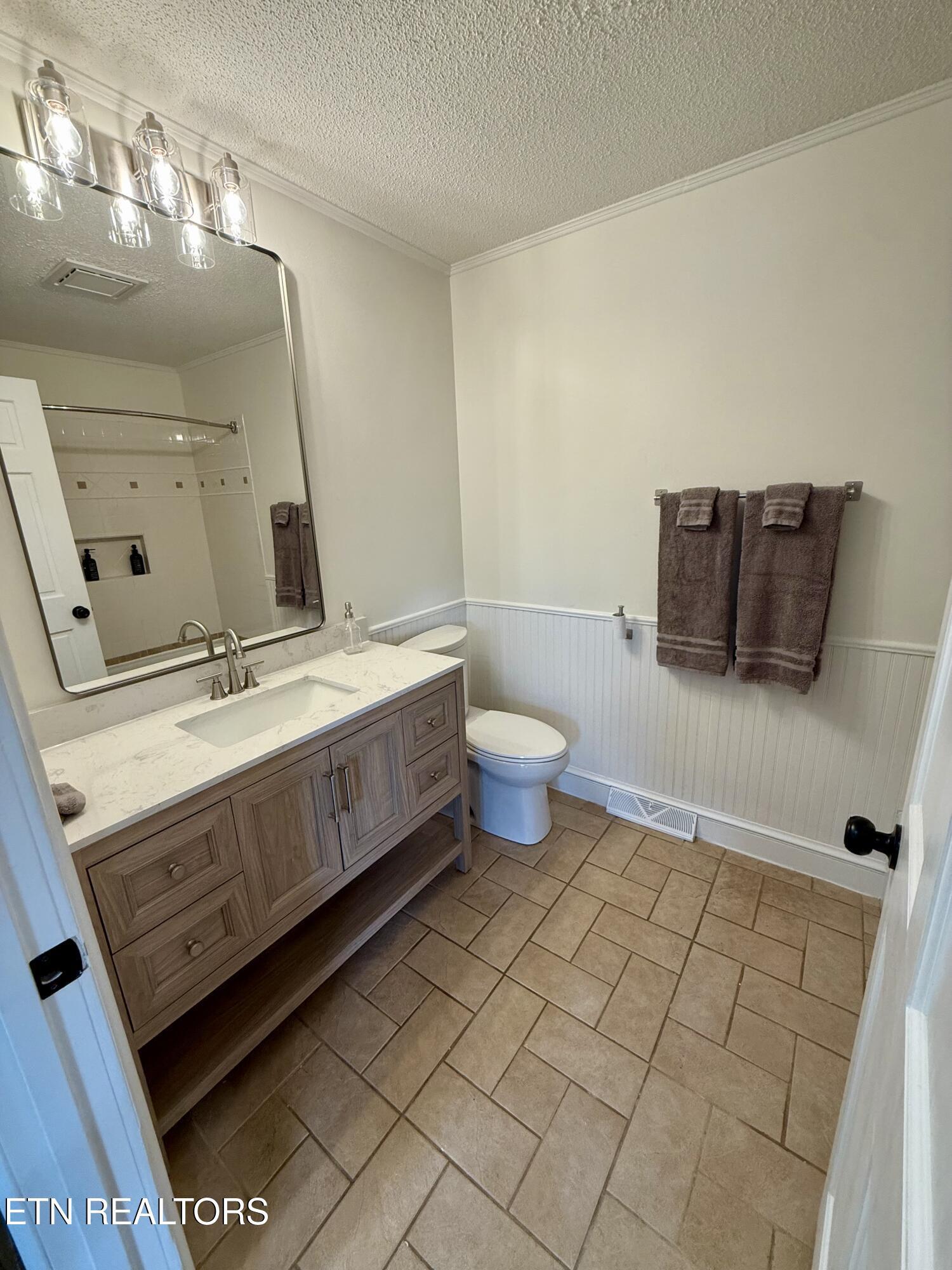 2112 Spring Hill Road Knoxville TN 37914