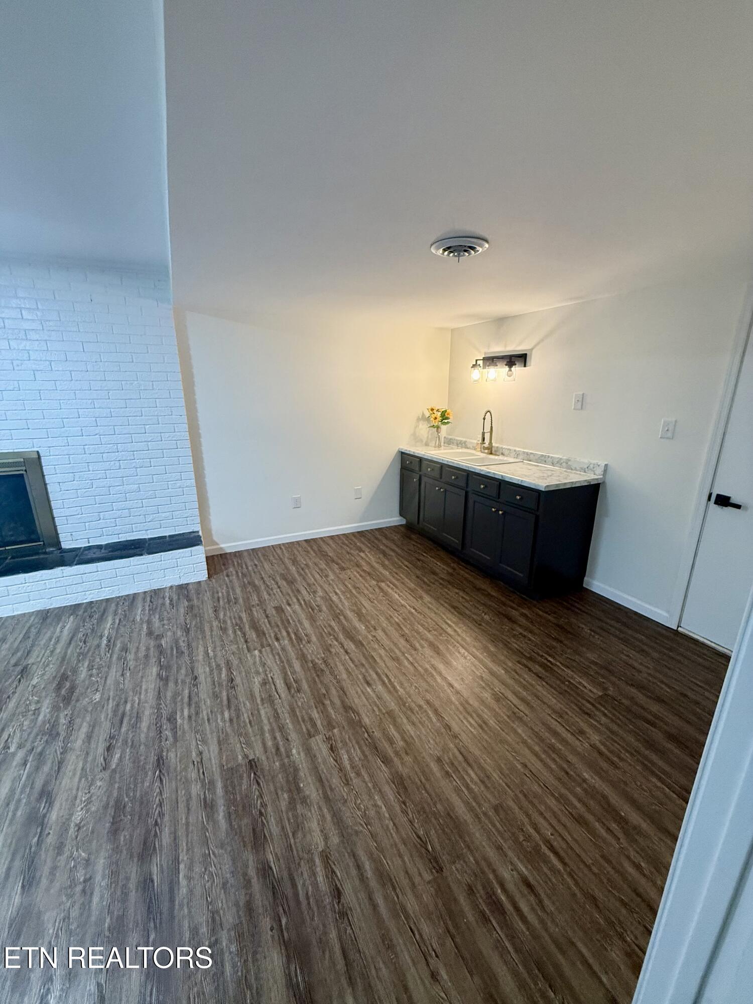 2112 Spring Hill Road Knoxville TN 37914