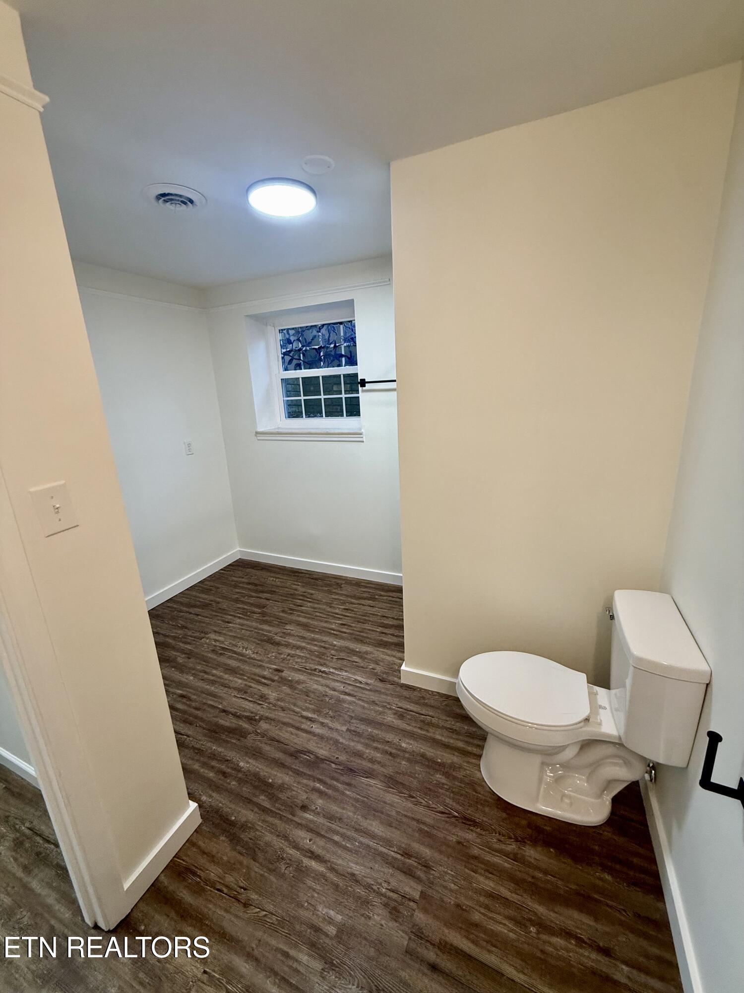 2112 Spring Hill Road Knoxville TN 37914