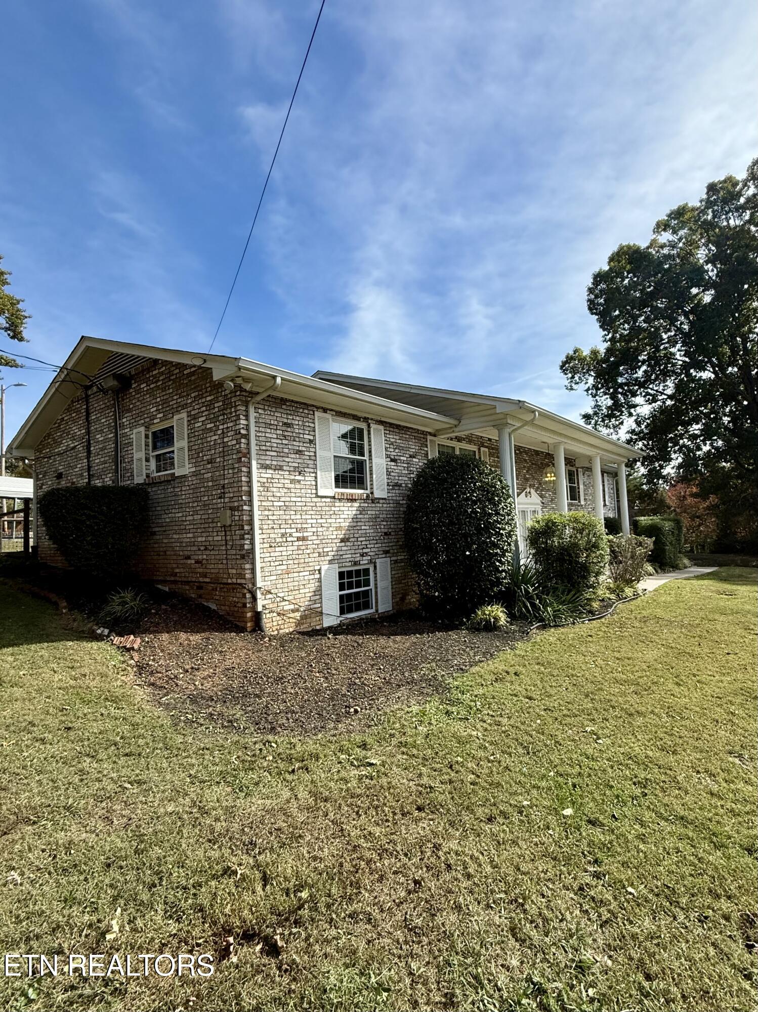 2112 Spring Hill Road Knoxville TN 37914