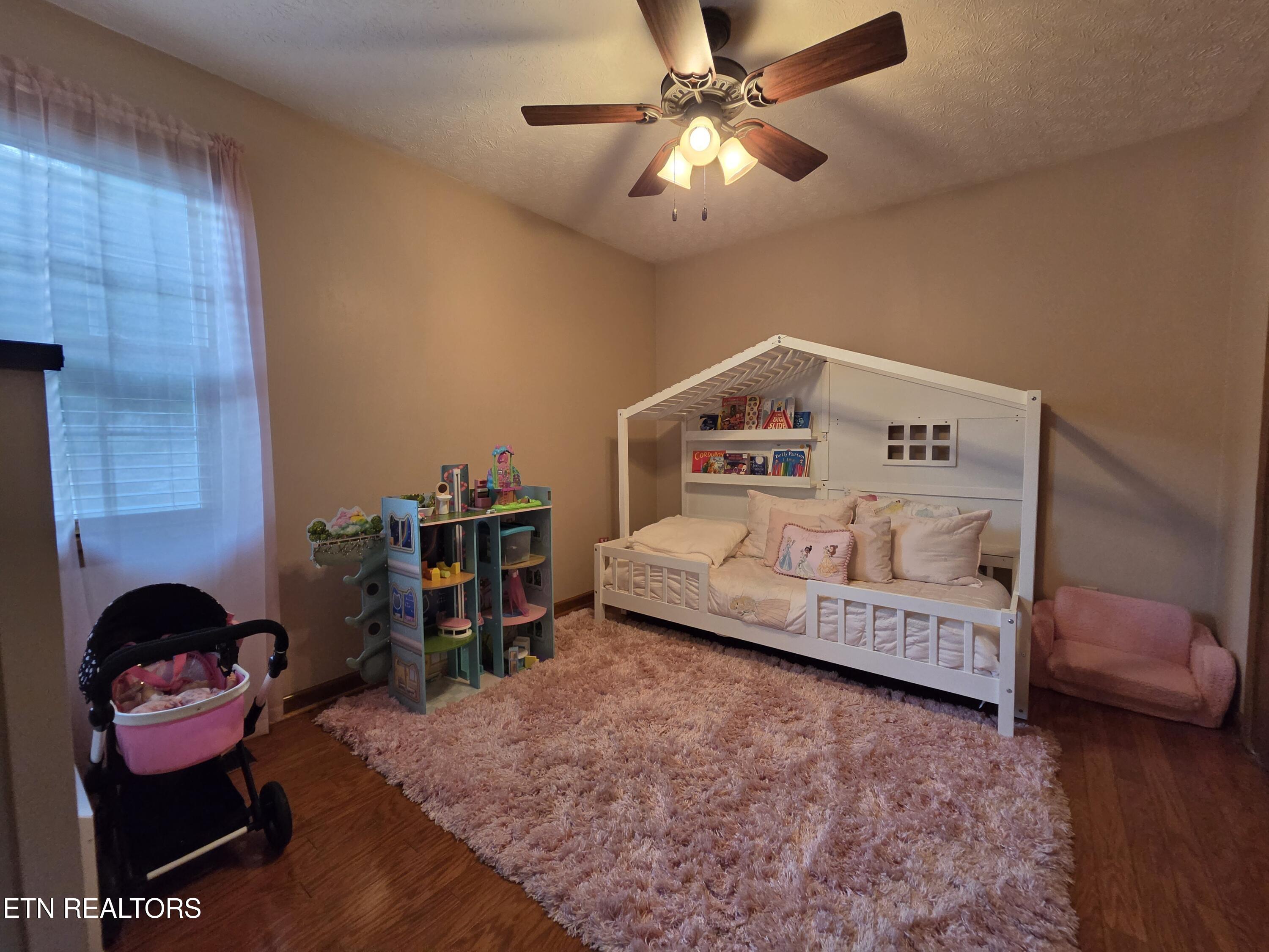 233 Tudor Hollow Road Andersonville TN 37705