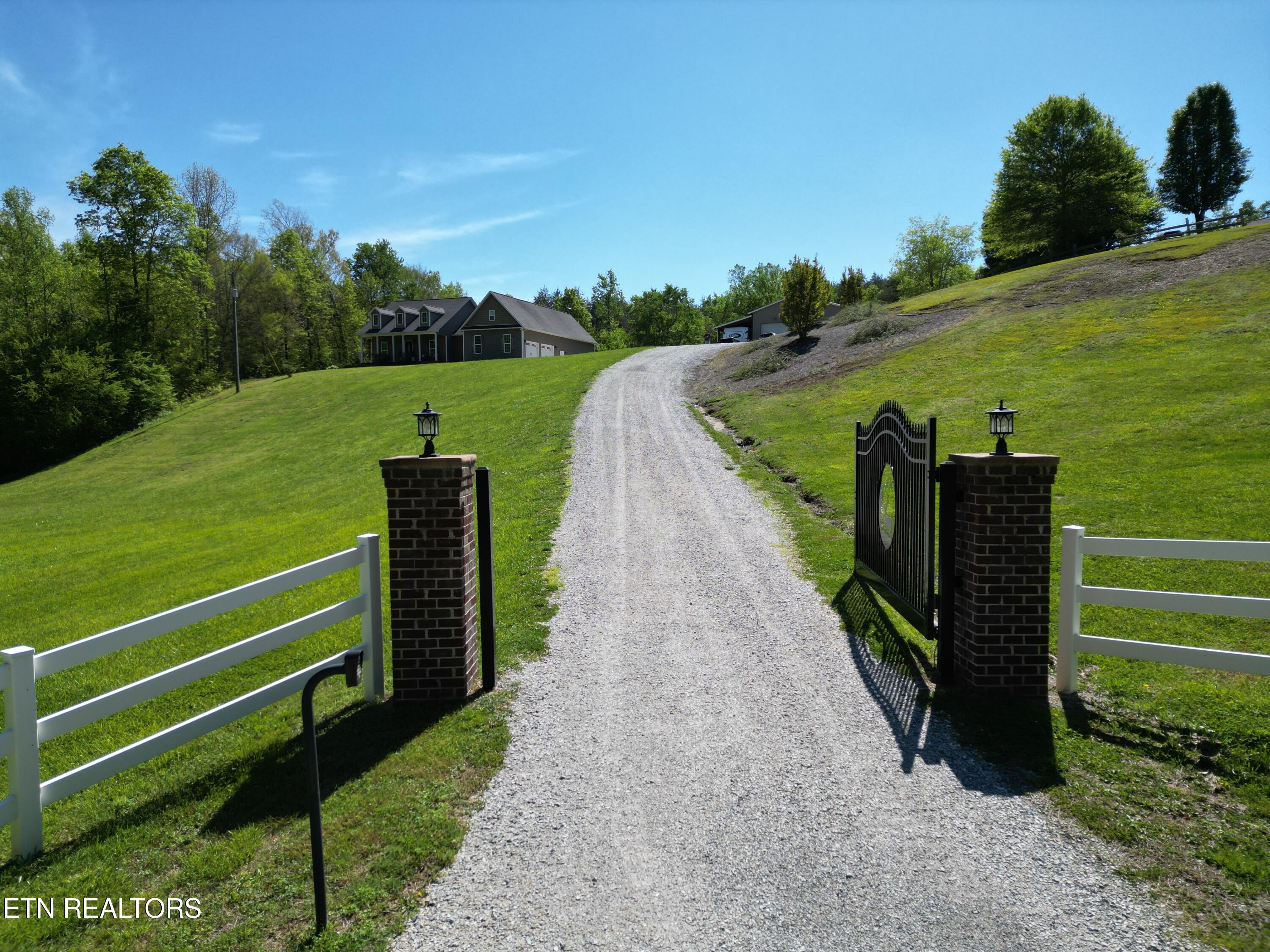 233 Tudor Hollow Road Andersonville TN 37705