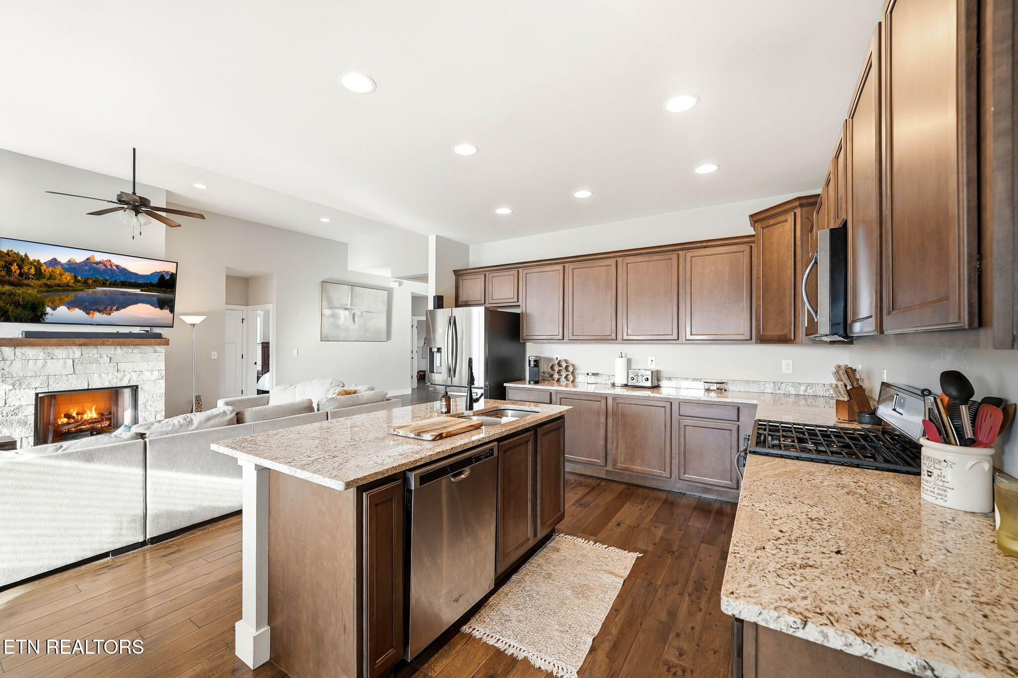 2749 Vista Meadows Lane Sevierville TN 37876