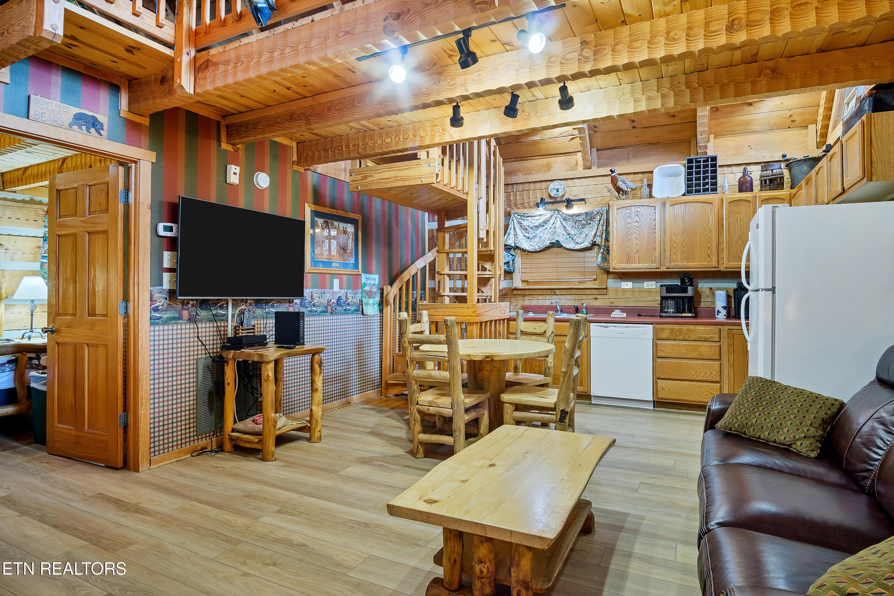 147 Tolliver Trail Townsend TN 37882