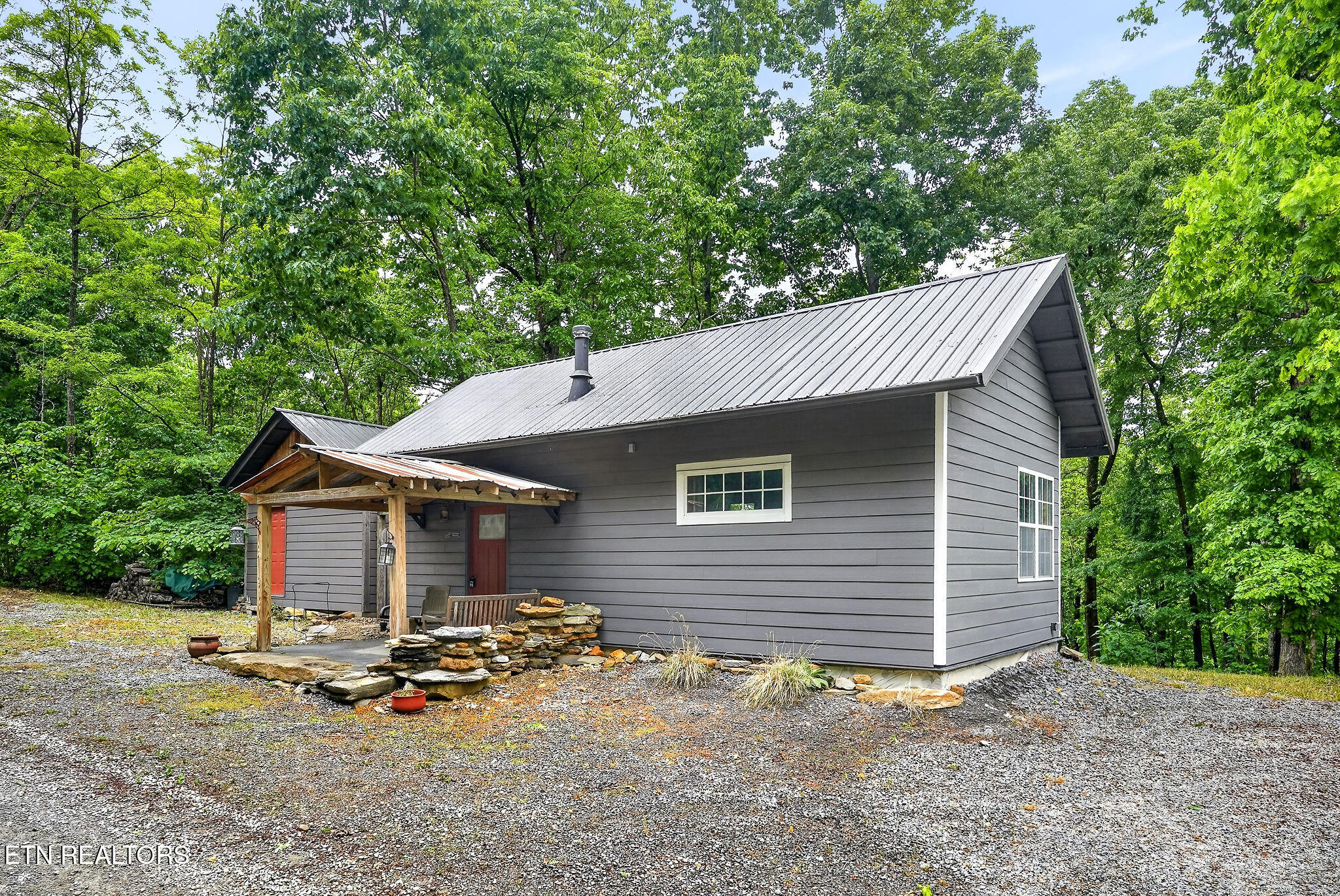 853 Rock Springs Road Celina TN 38551