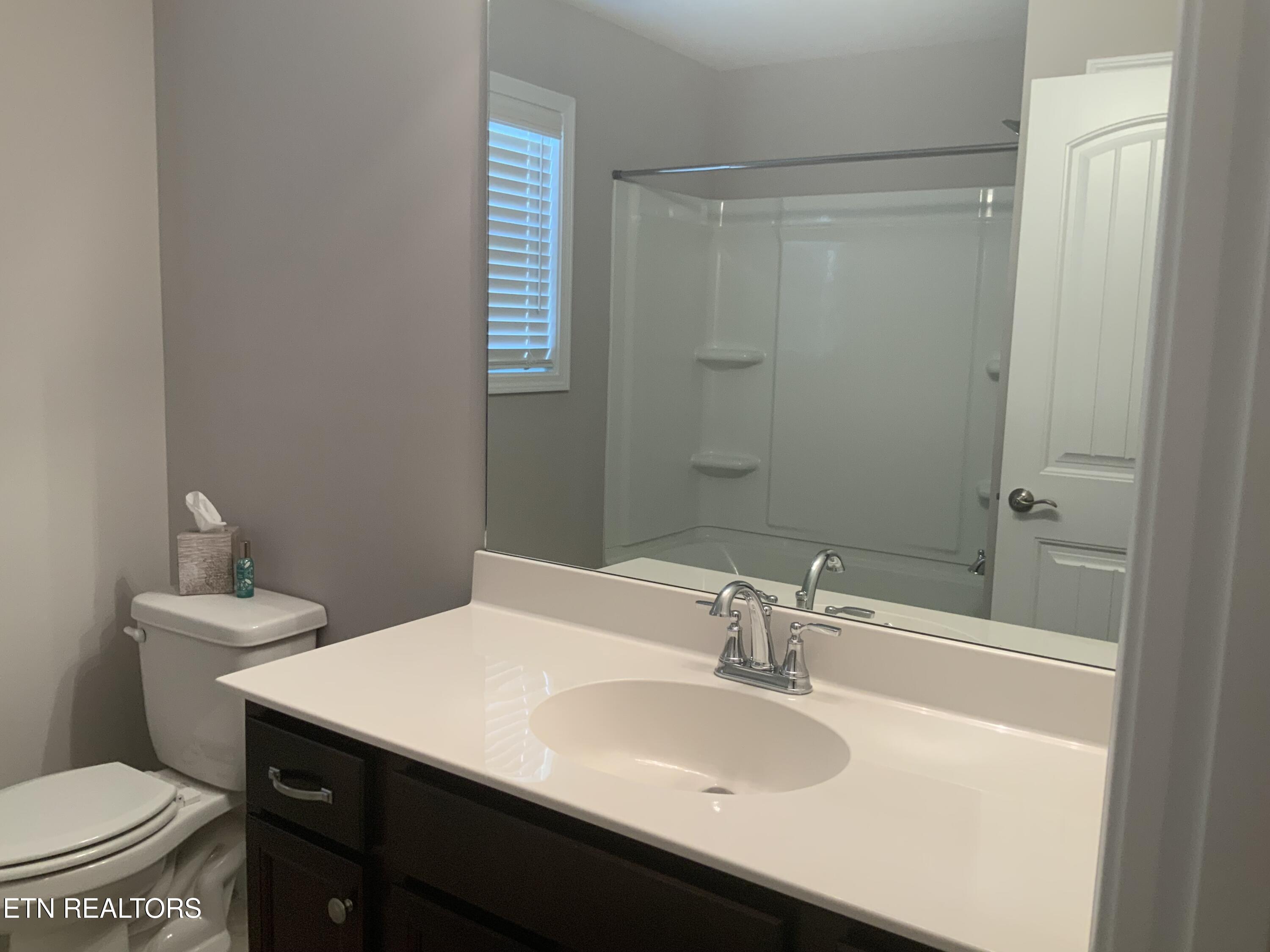 8230 Equinox Lane Powell TN 37849