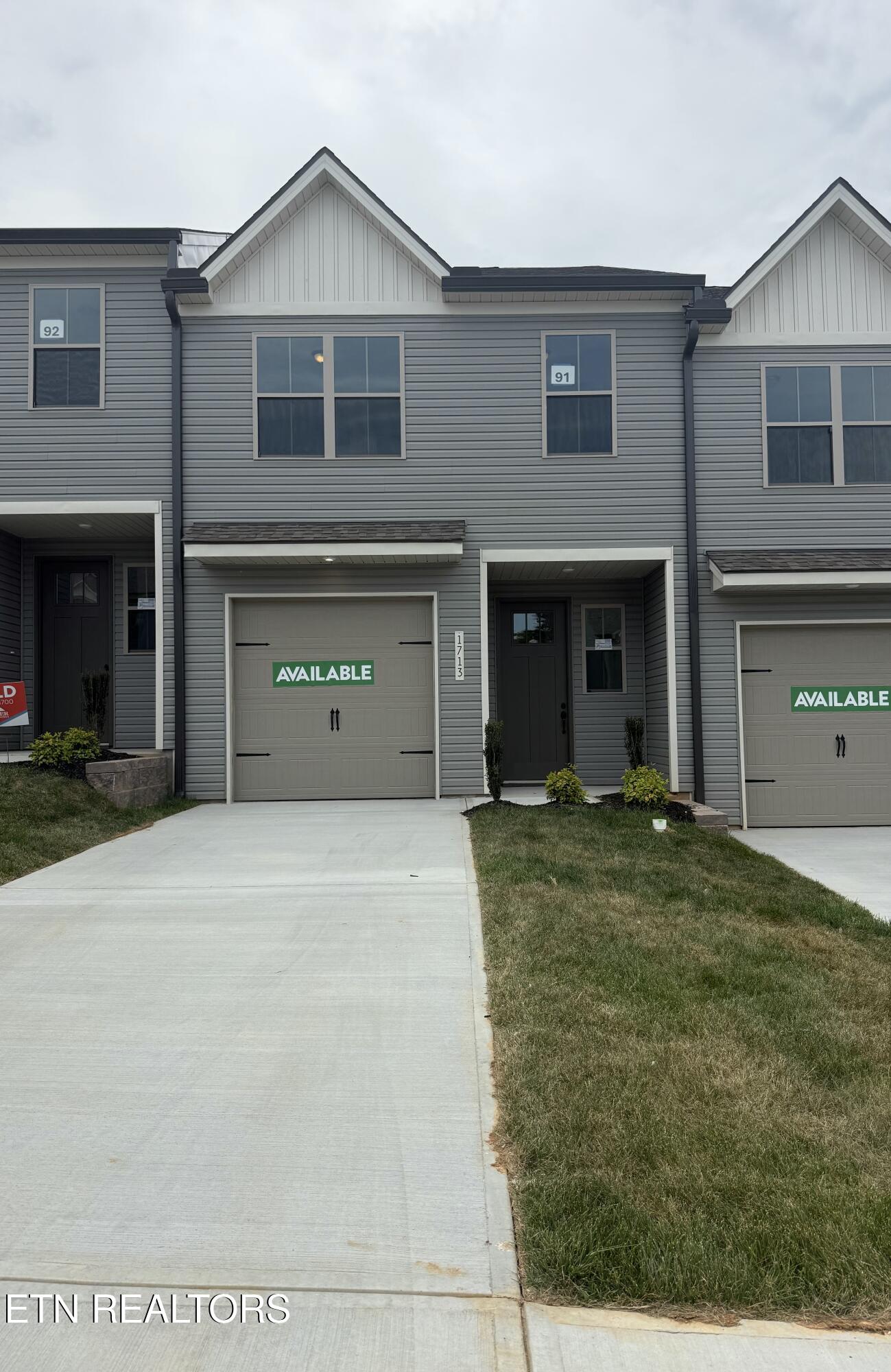 1713 Bennett Village Drive Maryville TN 37804