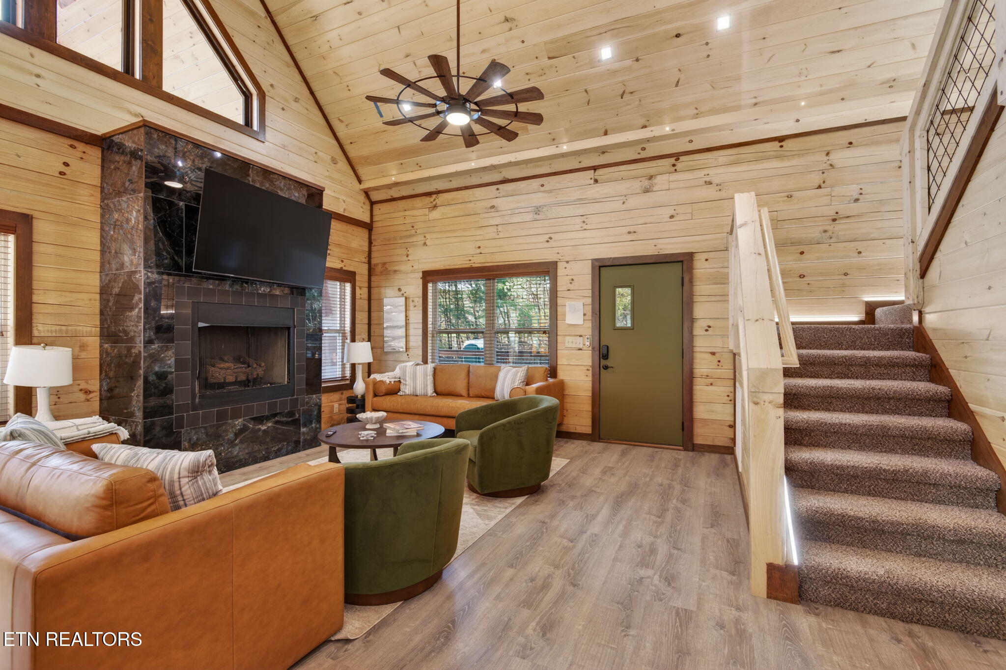 3138 White Falcon Way Pigeon Forge TN 37863