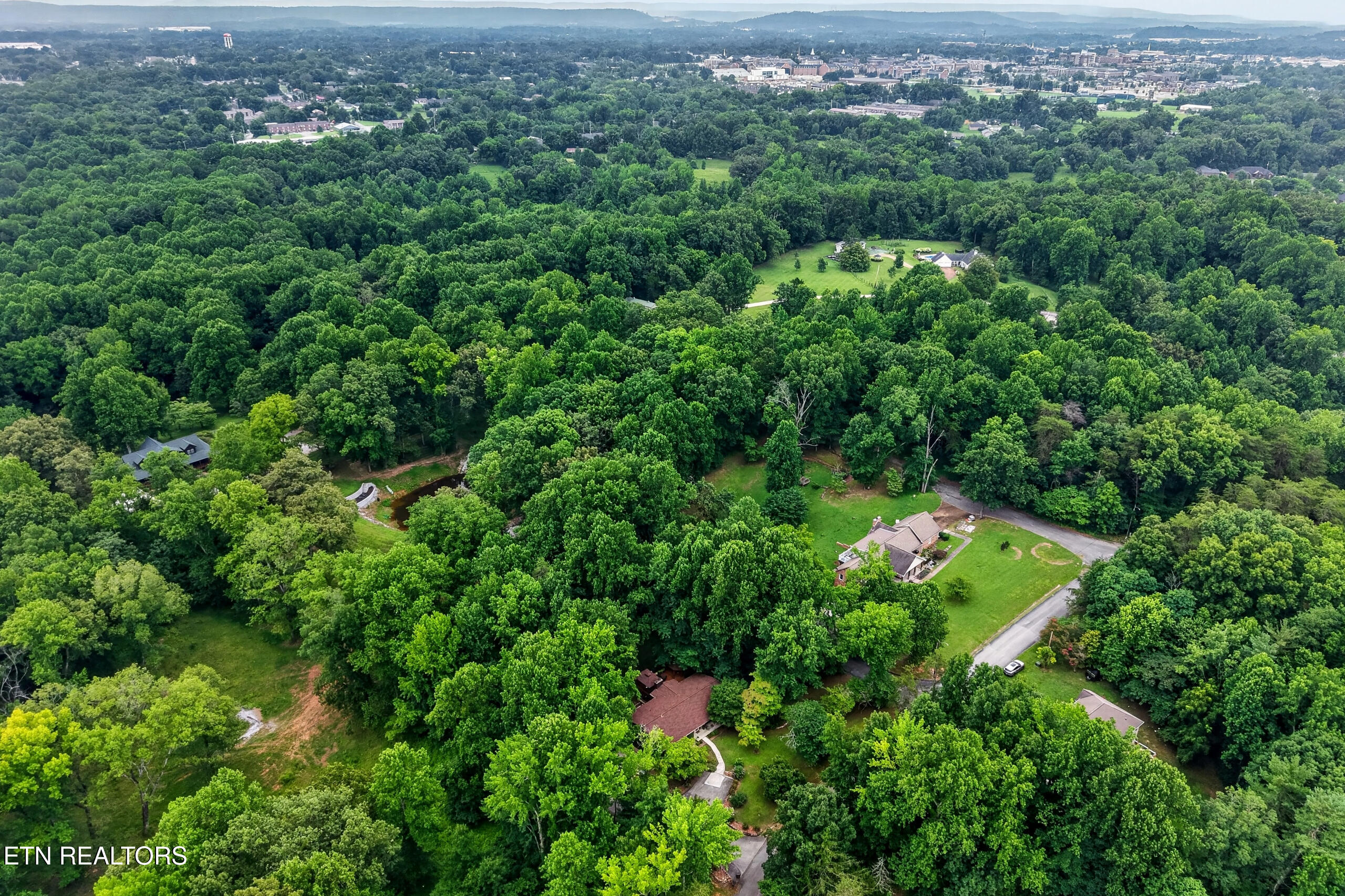 1545 Little John Lane Cookeville TN 38501