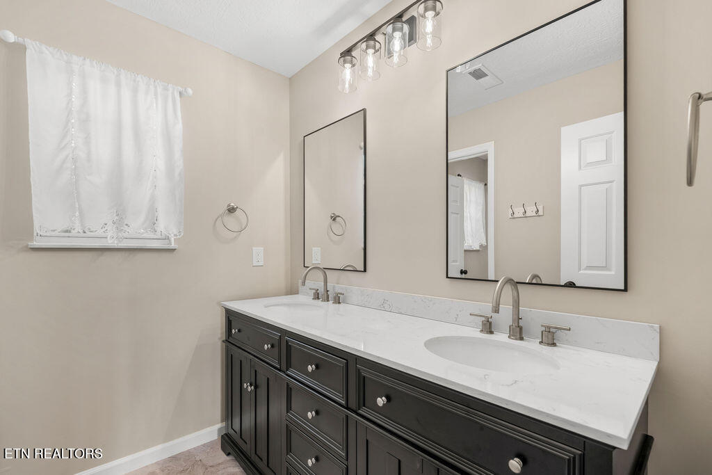 904 Whitesburg Drive Knoxville TN 37918