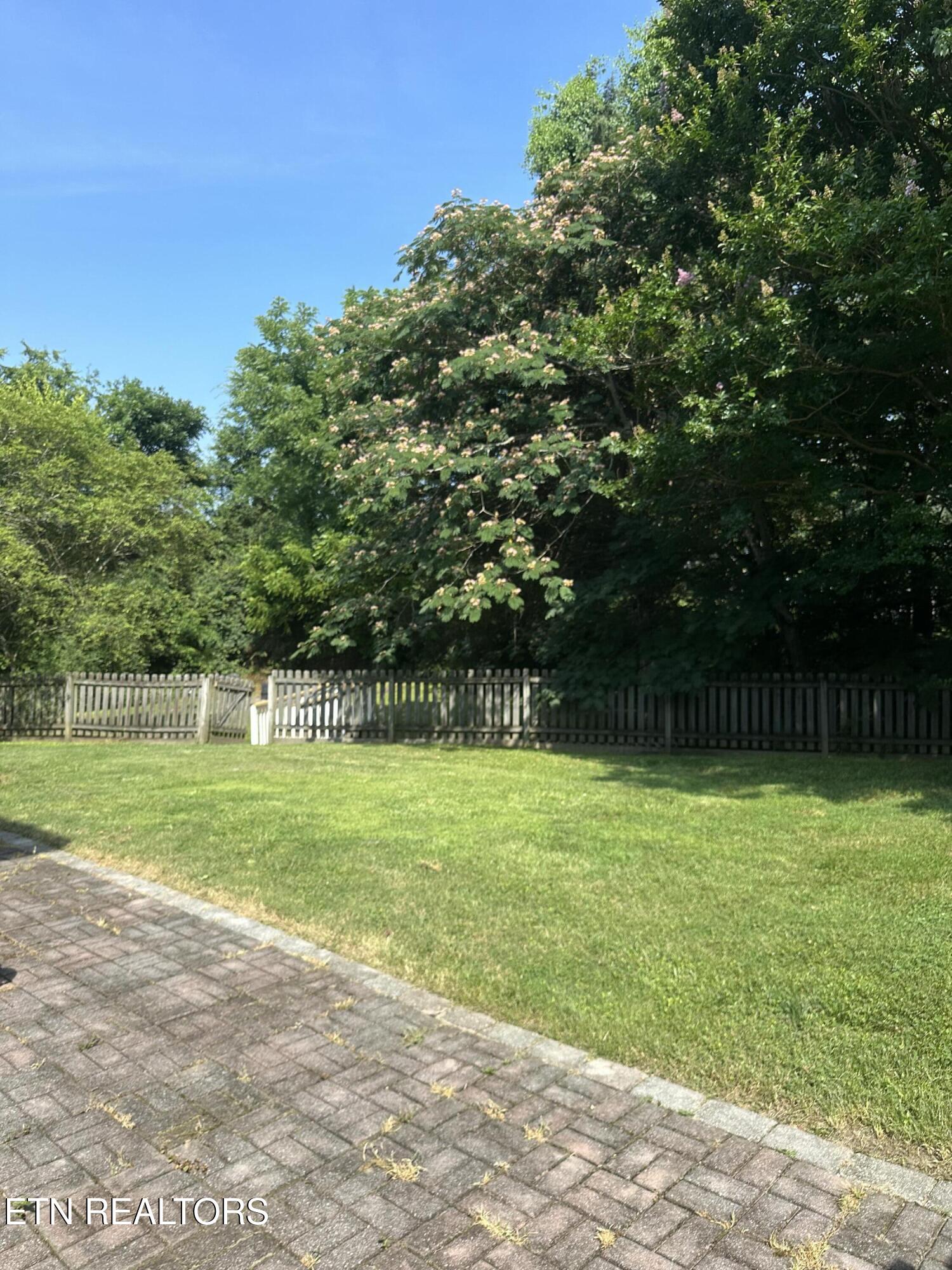 904 Whitesburg Drive Knoxville TN 37918