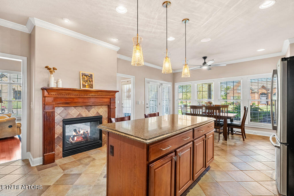 170 E Port Drive Lenoir City TN 37772