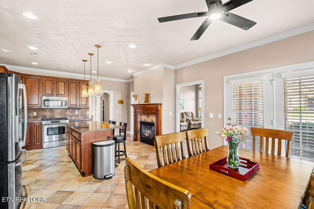 170 E Port Drive Lenoir City TN 37772