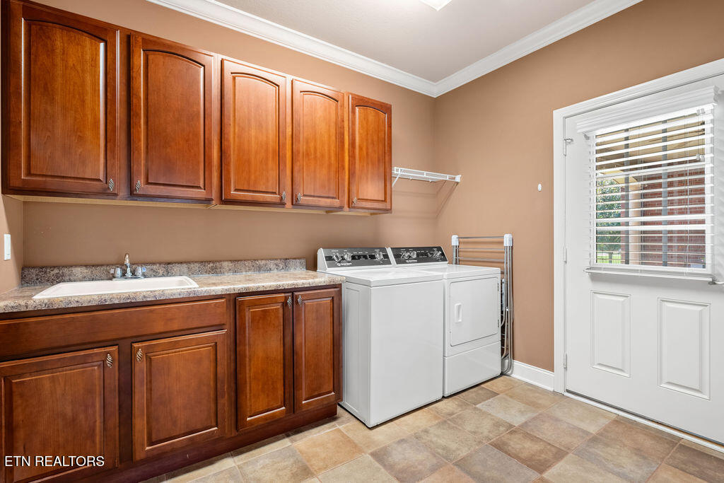 170 E Port Drive Lenoir City TN 37772