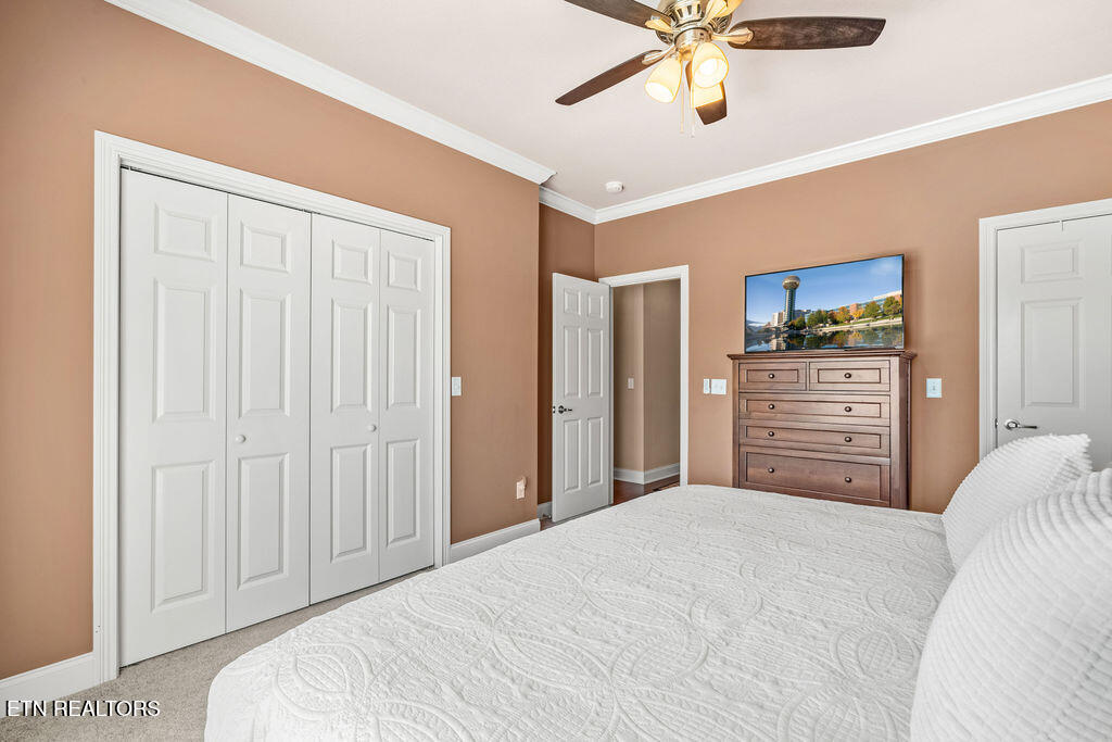 170 E Port Drive Lenoir City TN 37772
