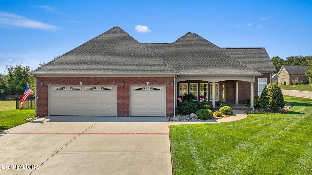 170 E Port Drive Lenoir City TN 37772