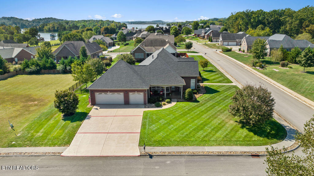 170 E Port Drive Lenoir City TN 37772
