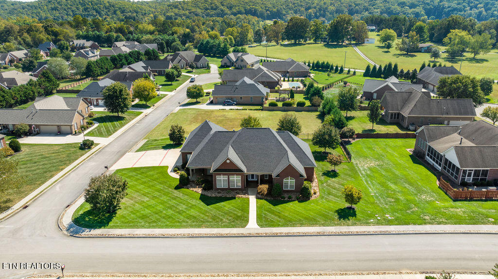 170 E Port Drive Lenoir City TN 37772