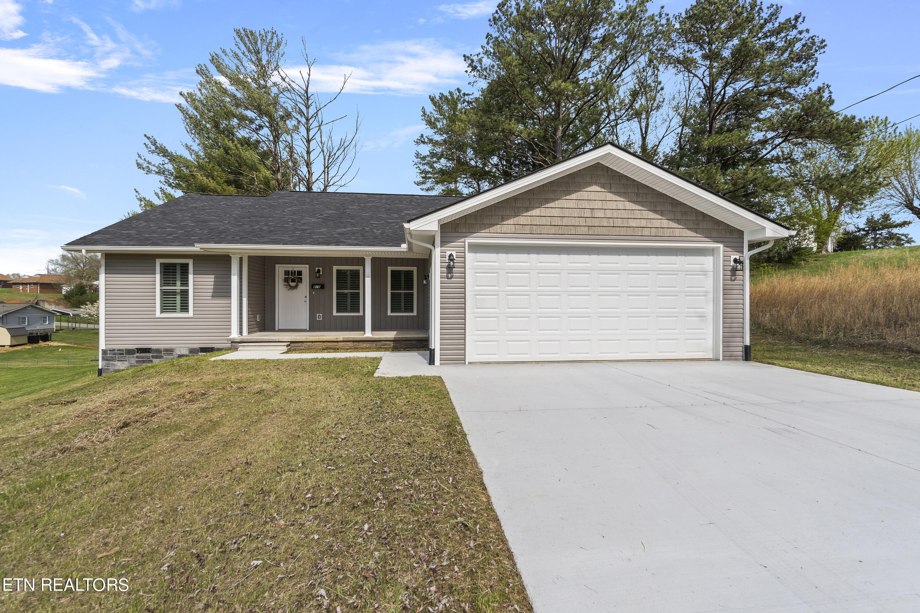 316 Buckingham Drive Newport TN 37821
