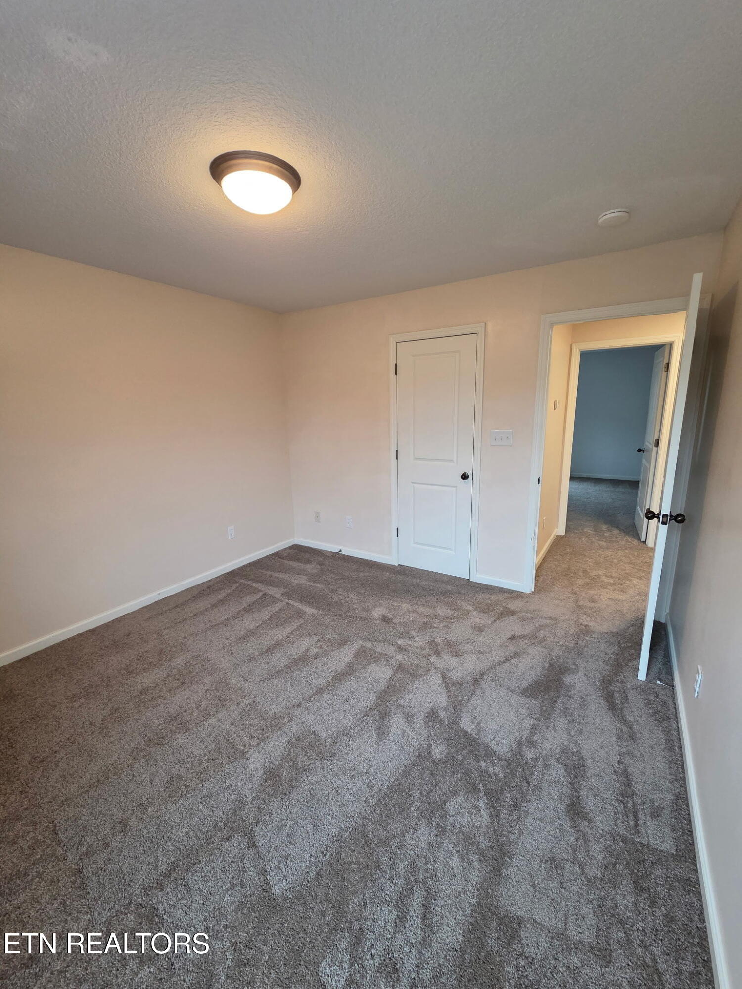 6331 Mcmillan Creek Drive Knoxville TN 37924