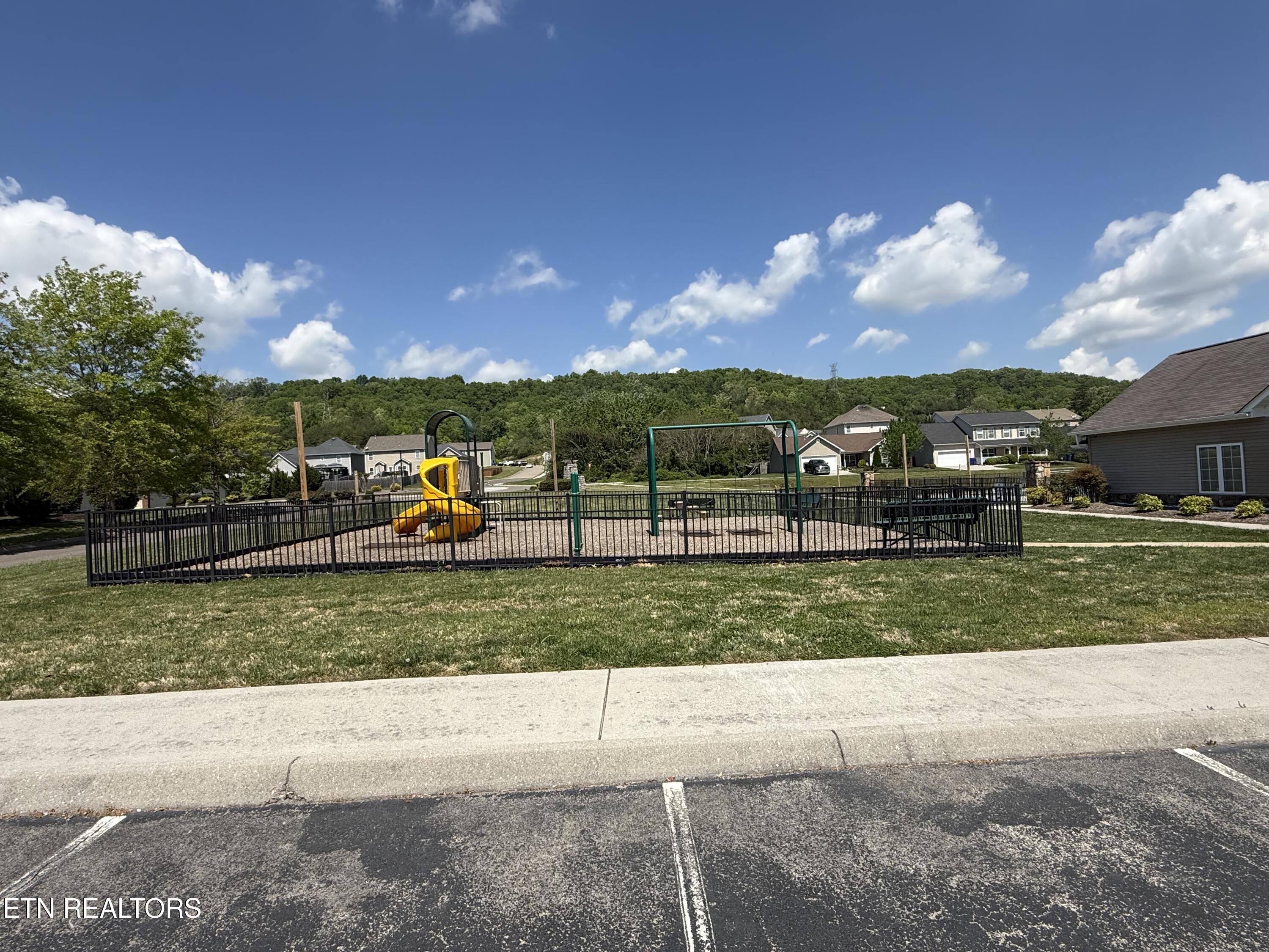 6331 Mcmillan Creek Drive Knoxville TN 37924