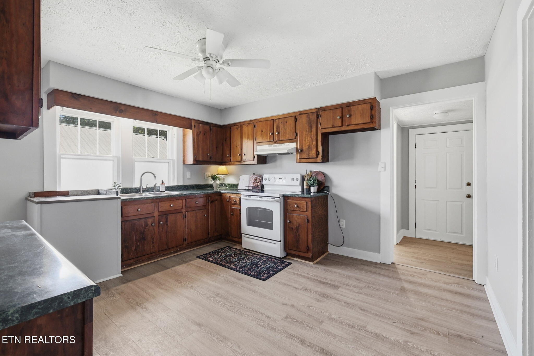 335 Oakdale Street Maryville TN 37801