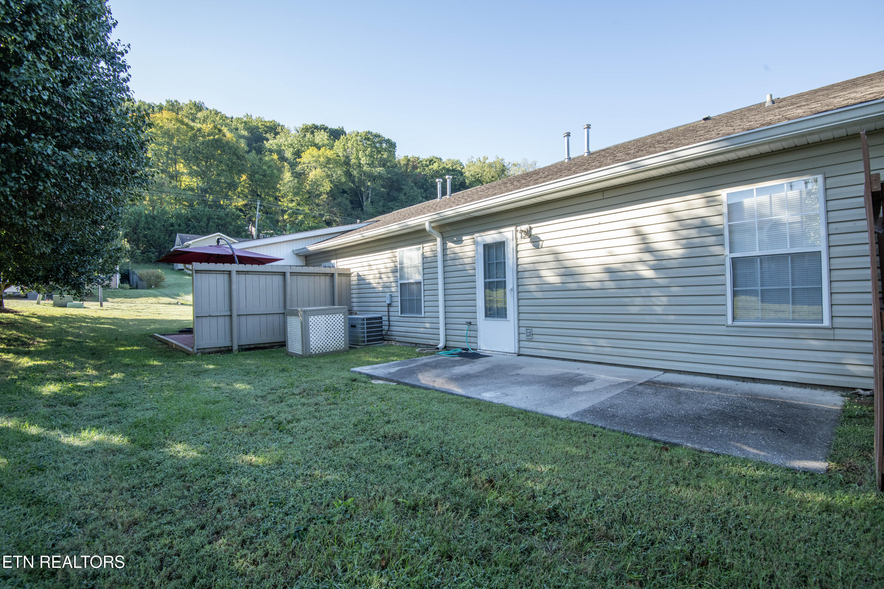 4022 Darwin Way Knoxville TN 37918